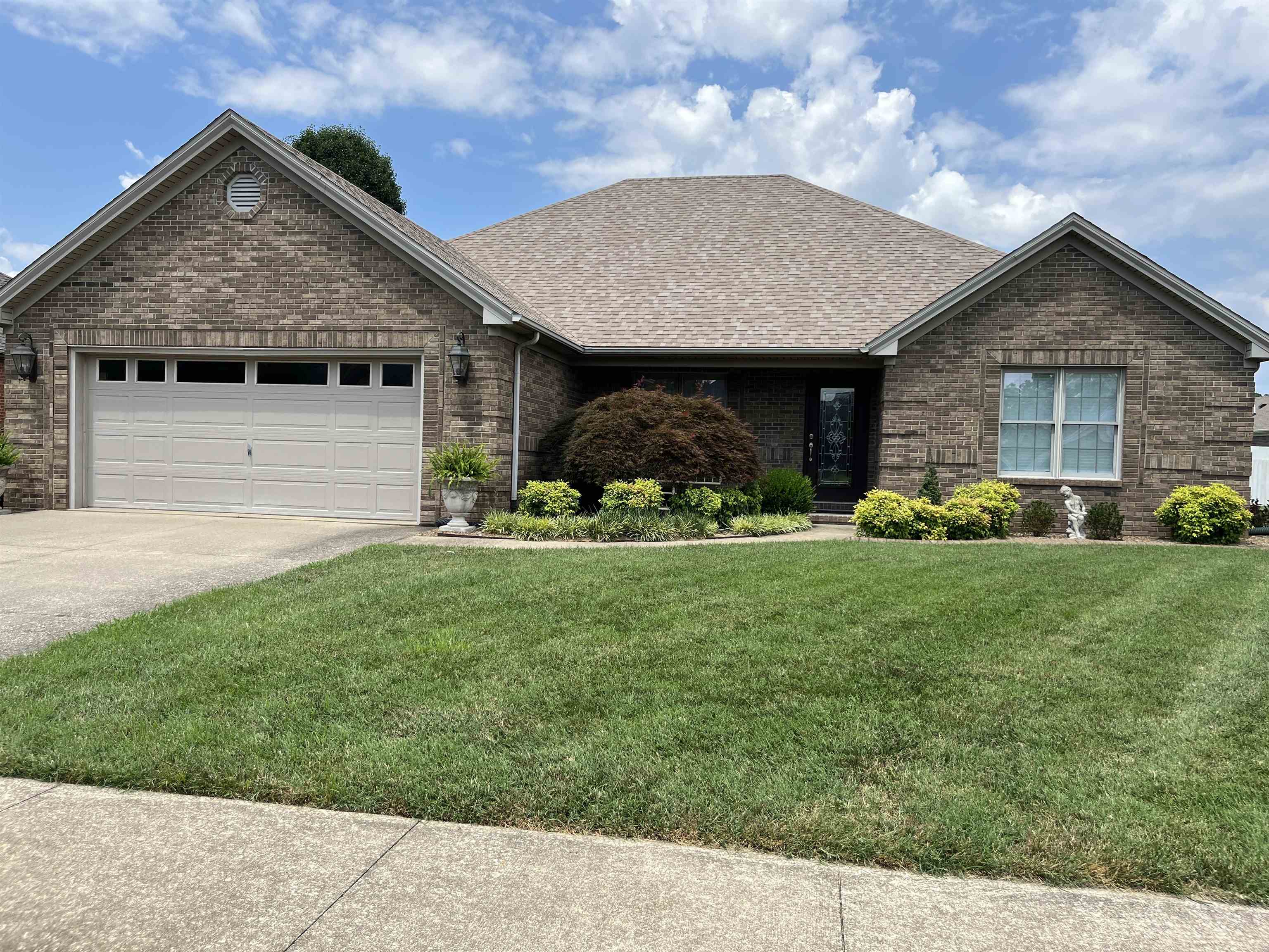 4131 Nina Dr., Owensboro, Kentucky 42301, 3 Bedrooms Bedrooms, ,2 BathroomsBathrooms,Ranch,For Sale,Nina Dr.,92506