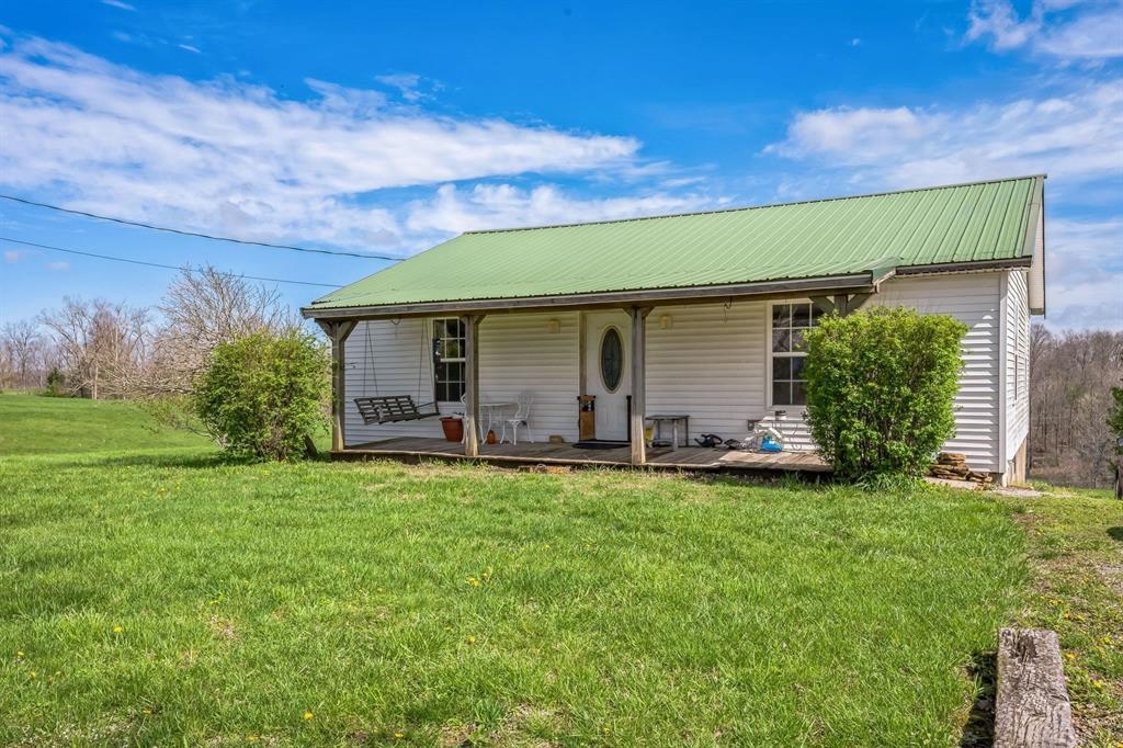 10706 Beaver Dam Rd, Caneyville, Kentucky 42721, 2 Bedrooms Bedrooms, ,1 BathroomBathrooms,Single Family Residence,For Sale,Beaver Dam Rd,92507