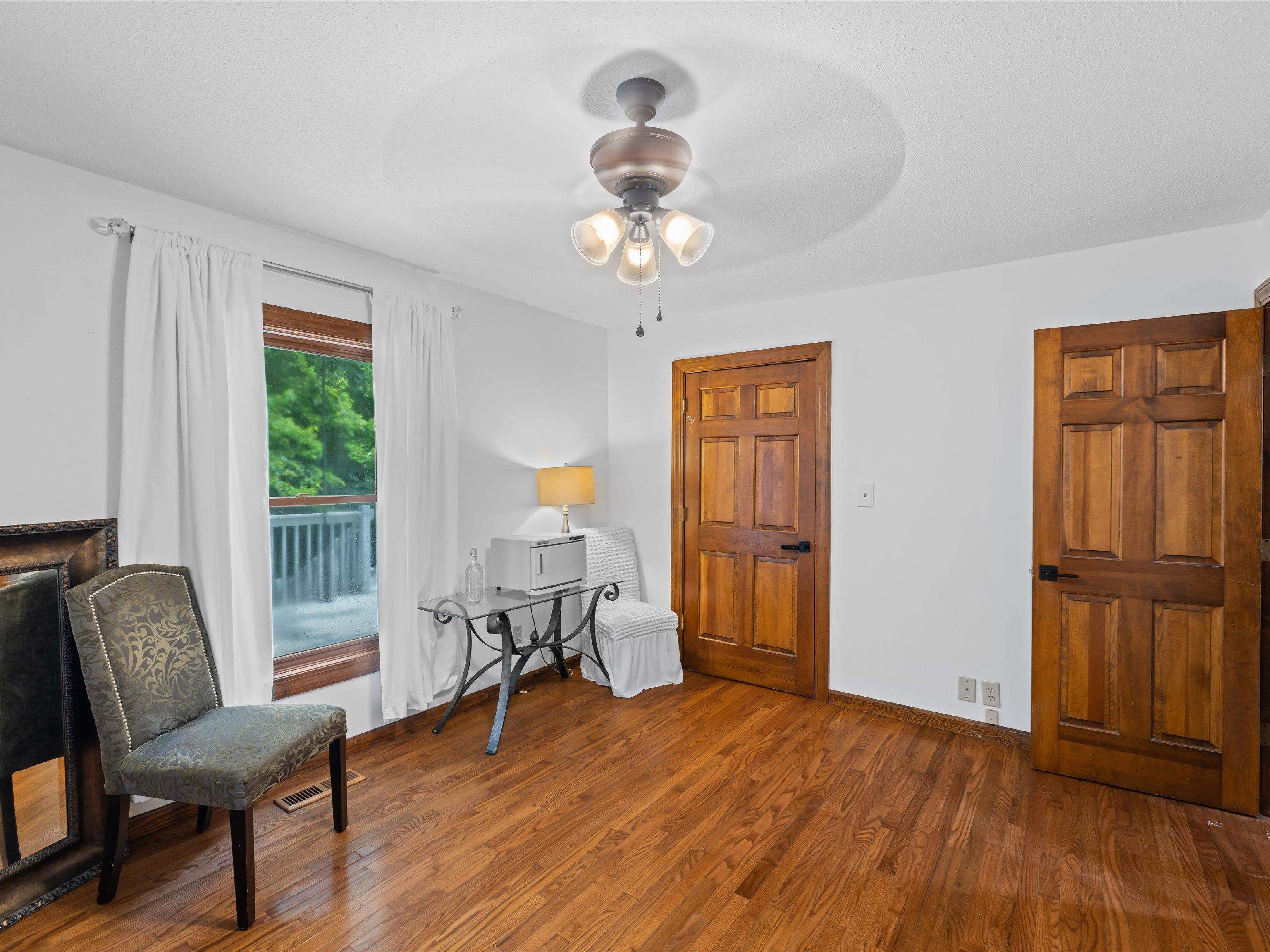 374 Main Street, Sacramento, Kentucky 42372, 4 Bedrooms Bedrooms, ,3 BathroomsBathrooms,Single Family Residence,For Sale,Main Street,92511