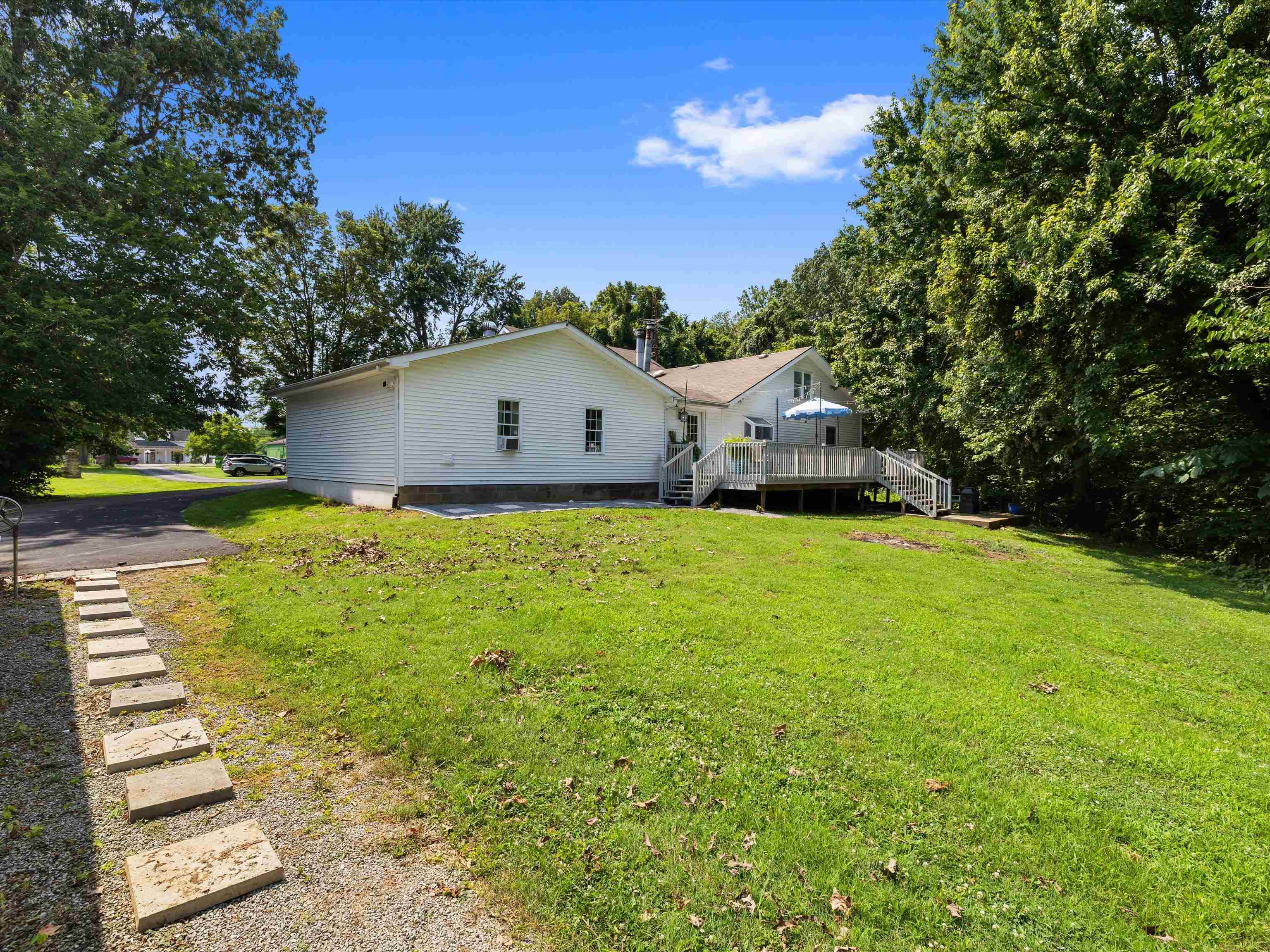 374 Main Street, Sacramento, Kentucky 42372, 4 Bedrooms Bedrooms, ,3 BathroomsBathrooms,Single Family Residence,For Sale,Main Street,92511