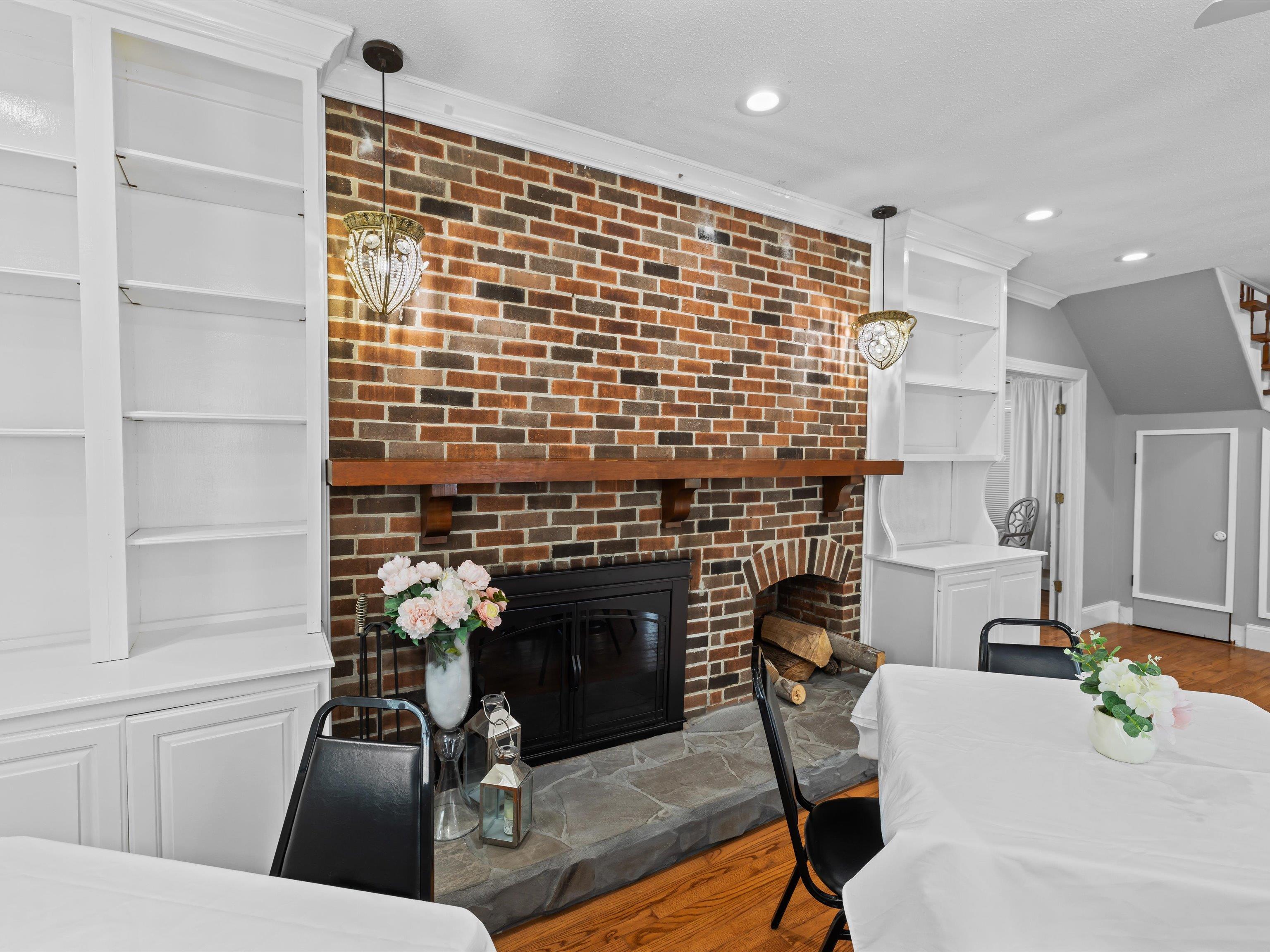 374 Main Street, Sacramento, Kentucky 42372, 4 Bedrooms Bedrooms, ,3 BathroomsBathrooms,Single Family Residence,For Sale,Main Street,92511