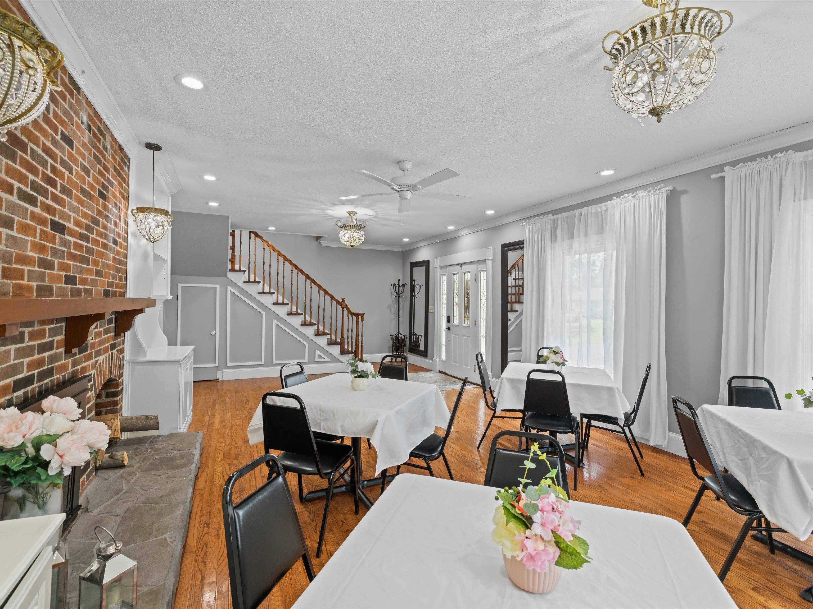 374 Main Street, Sacramento, Kentucky 42372, 4 Bedrooms Bedrooms, ,3 BathroomsBathrooms,Single Family Residence,For Sale,Main Street,92511
