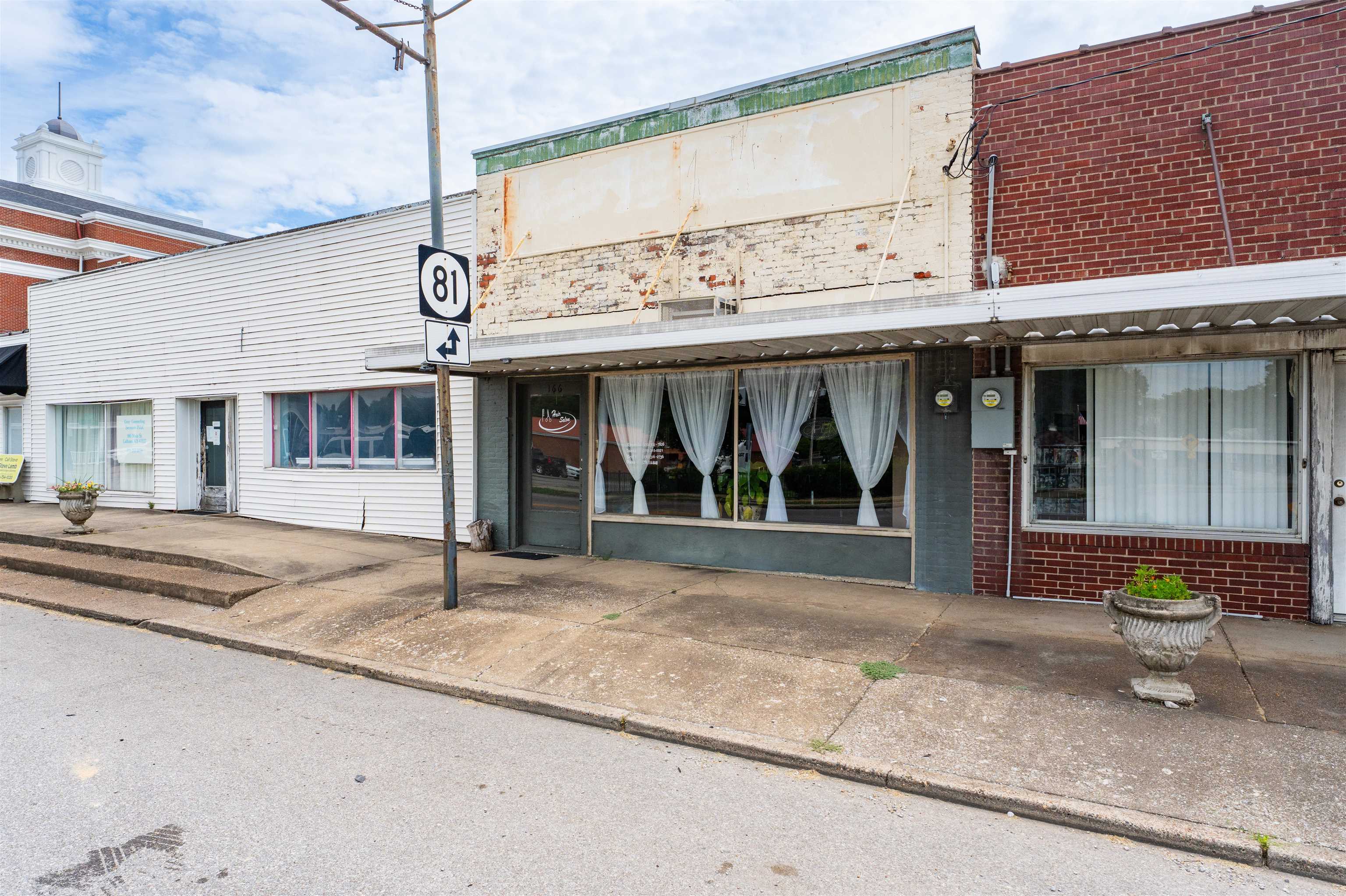 166 Main St., Calhoun, Kentucky 42327, ,Business,For Sale,Main St.,92512