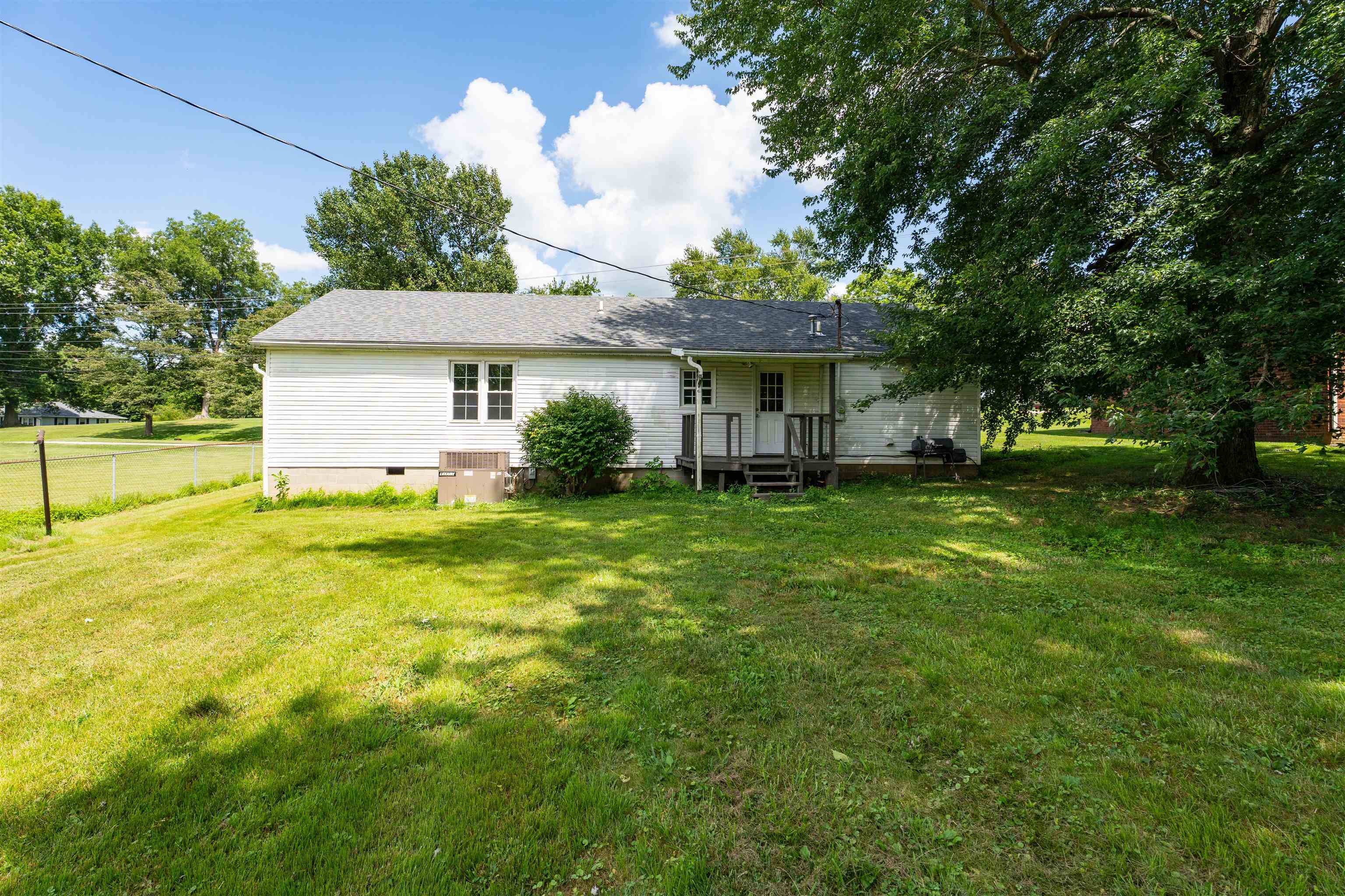 4319 Hwy 142, Philpot, Kentucky 42366, 3 Bedrooms Bedrooms, ,2 BathroomsBathrooms,Single Family Residence,For Sale,Hwy 142,92514