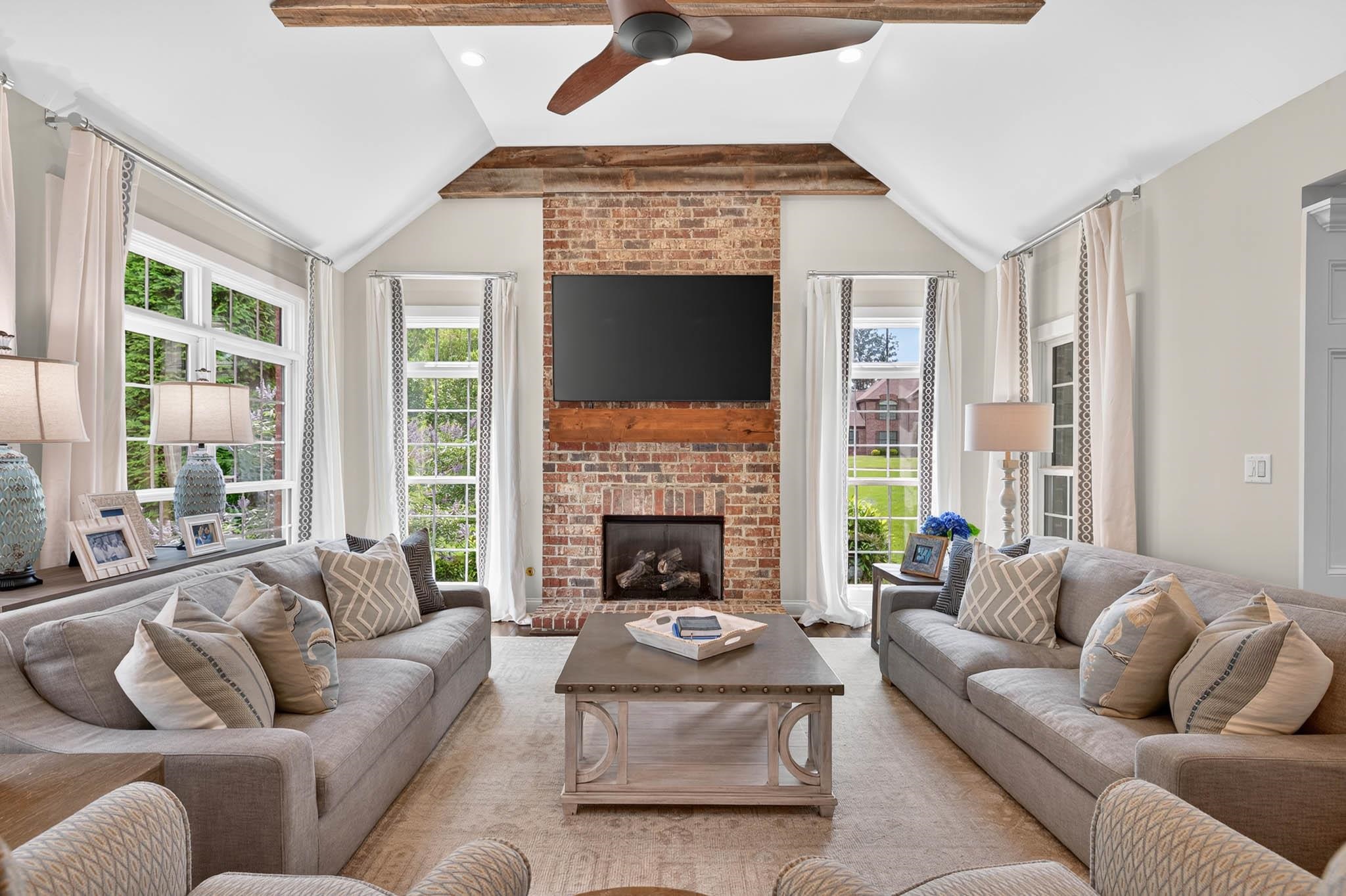 3114 Bridgewater Cove, Owensboro, Kentucky 42303, 4 Bedrooms Bedrooms, ,3 BathroomsBathrooms,Single Family Residence,For Sale,Bridgewater Cove,92516