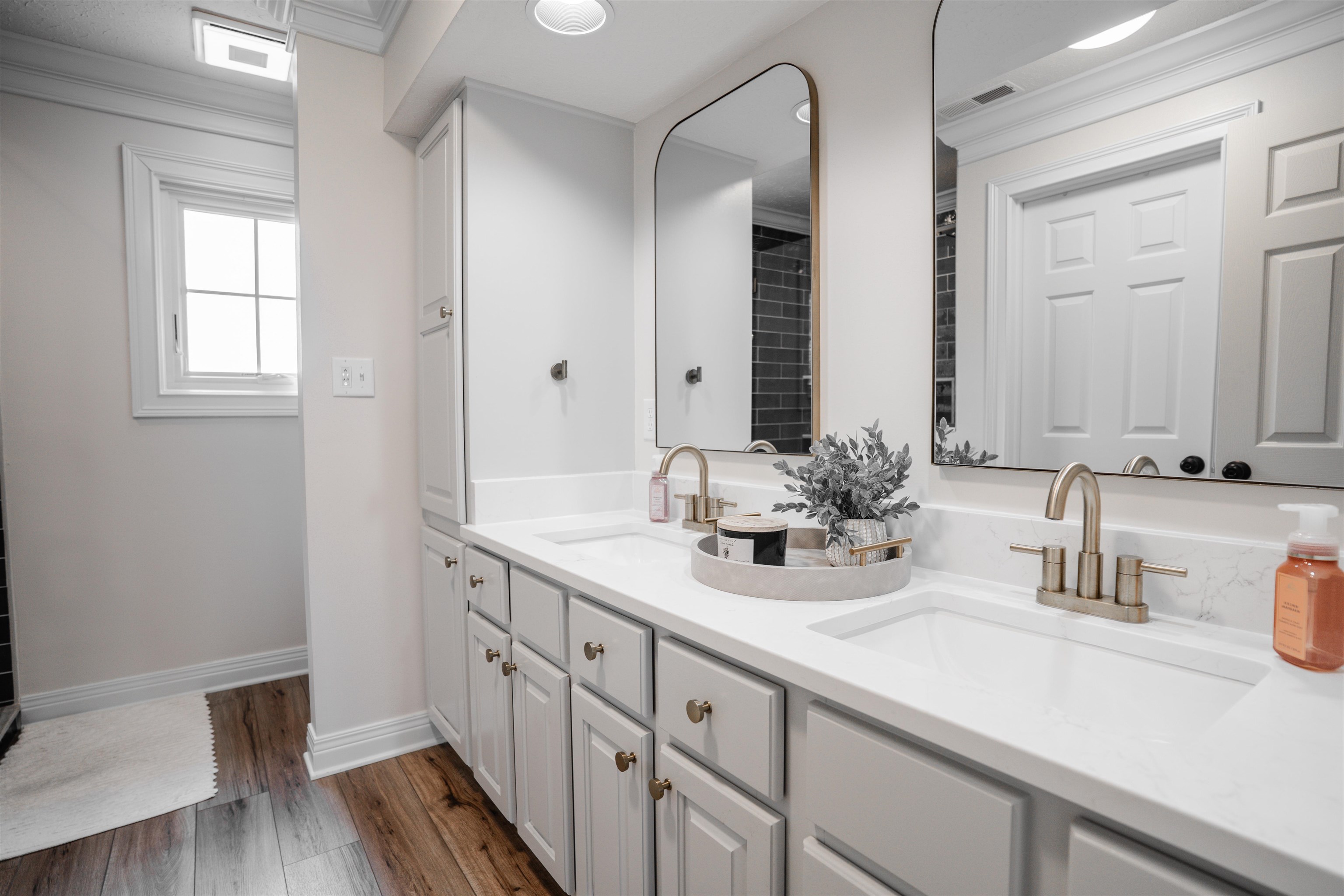 4206 Brookhill Drive, Owensboro, Kentucky 42303, 4 Bedrooms Bedrooms, ,2 BathroomsBathrooms,Single Family Residence,For Sale,Brookhill Drive,92521