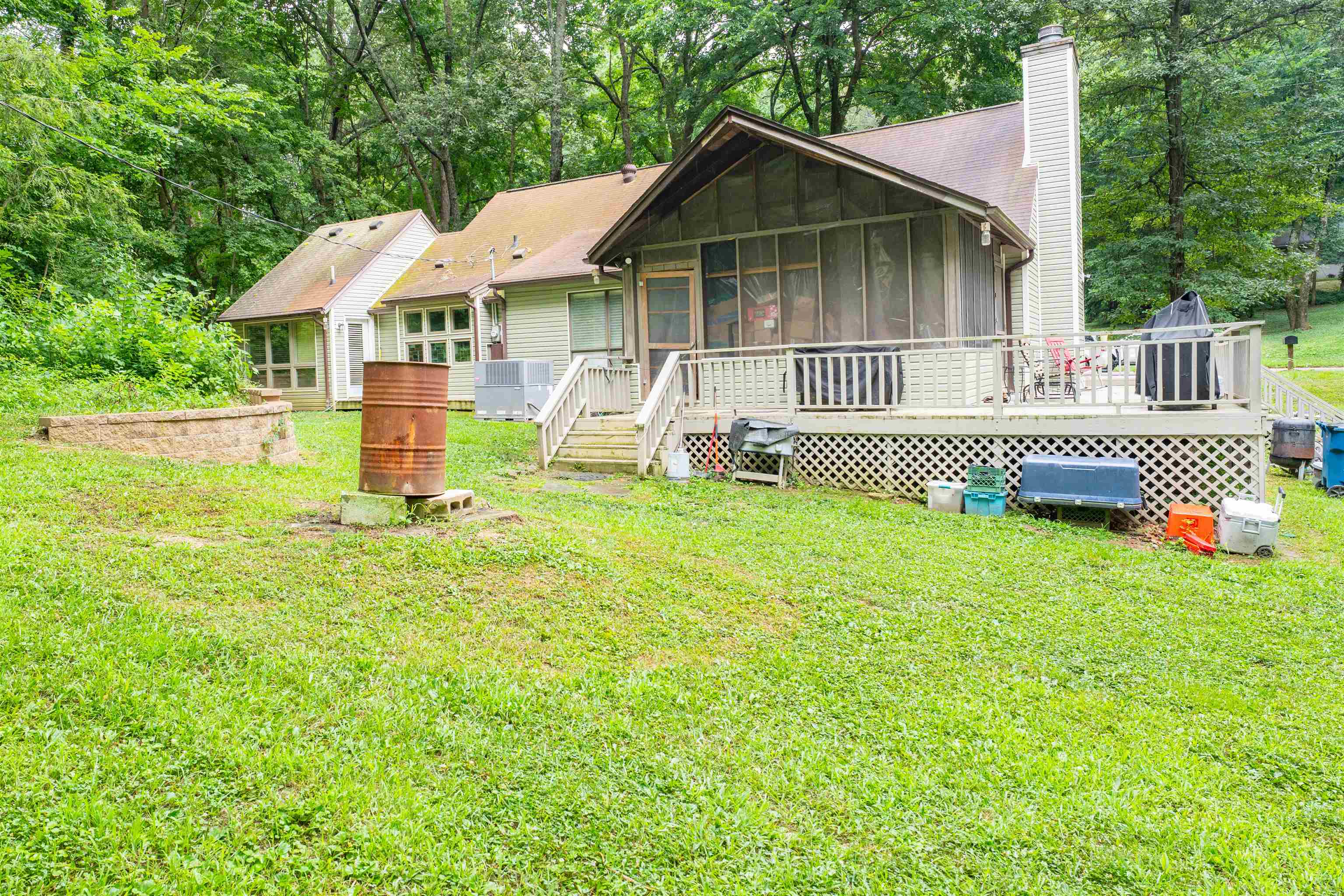 4022 Singletree Dr, Henderson, Kentucky 42420, 3 Bedrooms Bedrooms, ,2 BathroomsBathrooms,Single Family Residence,For Sale,Singletree Dr,92526