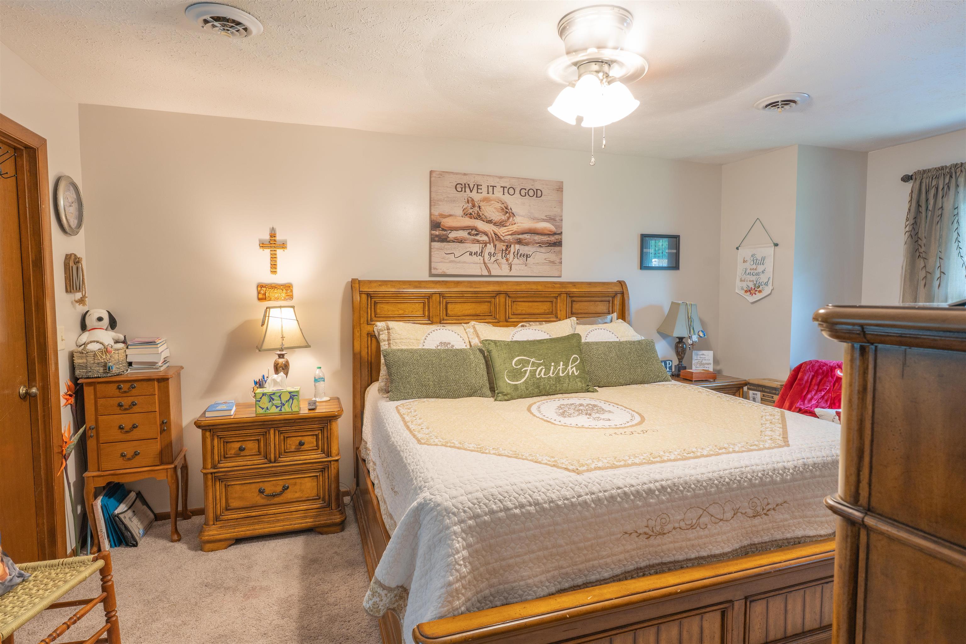 2232 Mill Run, Owensboro, Kentucky 42303, 4 Bedrooms Bedrooms, ,2 BathroomsBathrooms,Single Family Residence,For Sale,Mill Run,92528
