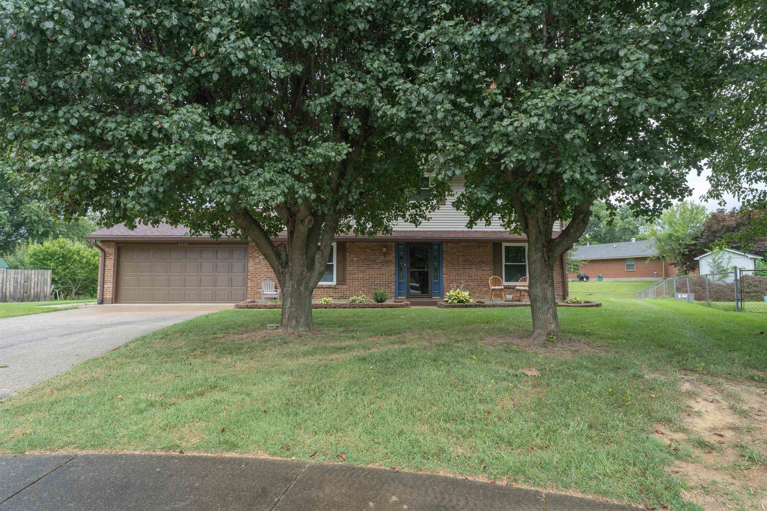 2232 Mill Run, Owensboro, Kentucky 42303, 4 Bedrooms Bedrooms, ,2 BathroomsBathrooms,Single Family Residence,For Sale,Mill Run,92528