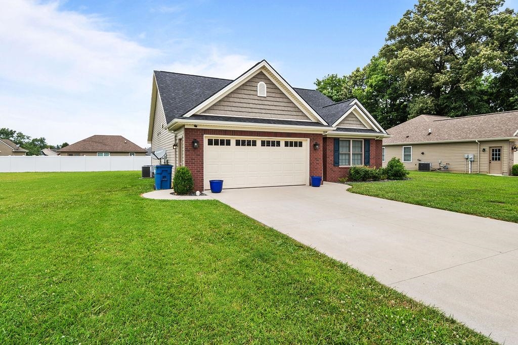 435 Cardinal Drive, Lewisport, Kentucky 42351, 3 Bedrooms Bedrooms, ,2 BathroomsBathrooms,Single Family Residence,For Sale,Cardinal Drive,92529