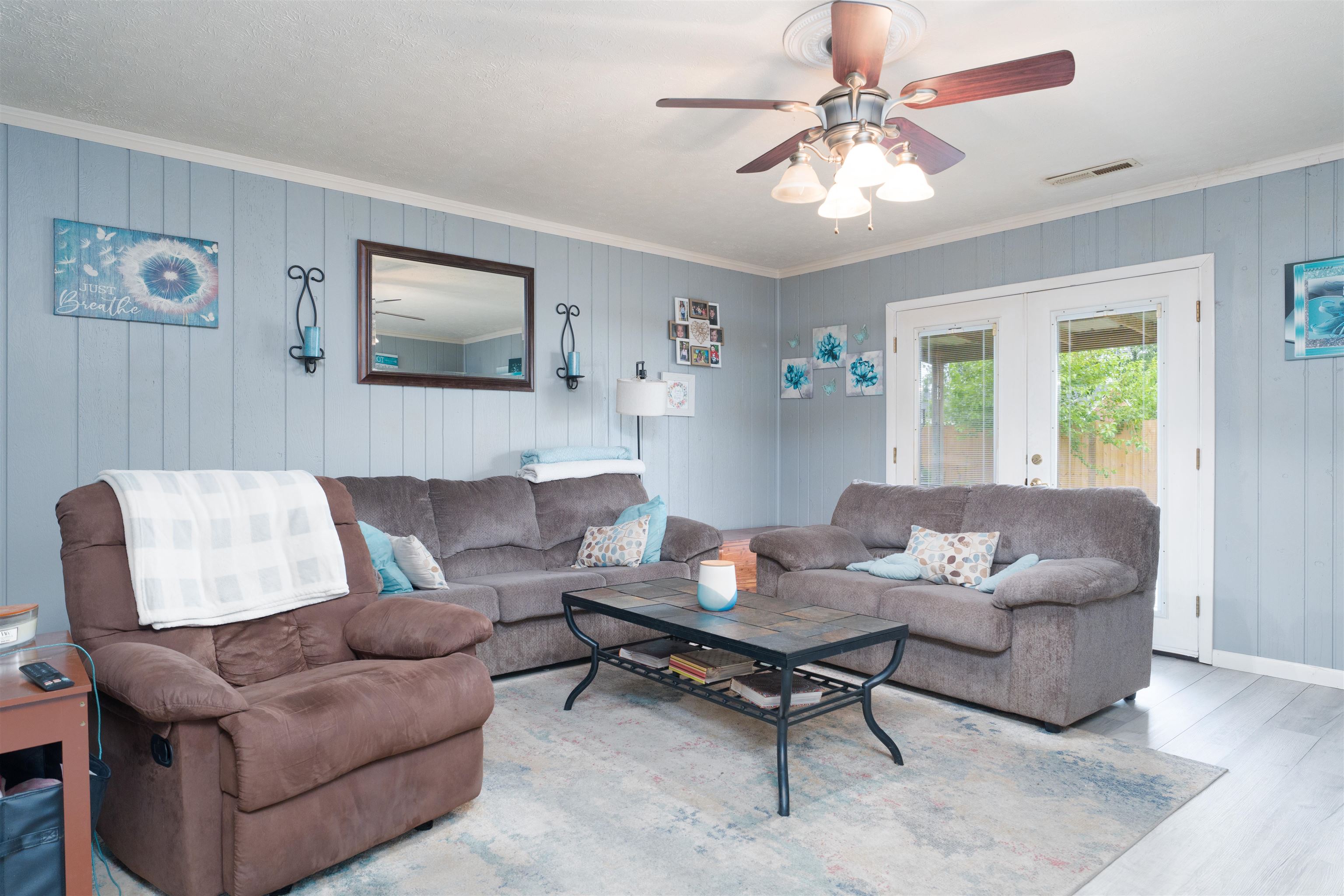 3812 Shelly Dr., Owensboro, Kentucky 42303, 3 Bedrooms Bedrooms, ,2 BathroomsBathrooms,Single Family Residence,For Sale,Shelly Dr.,92531