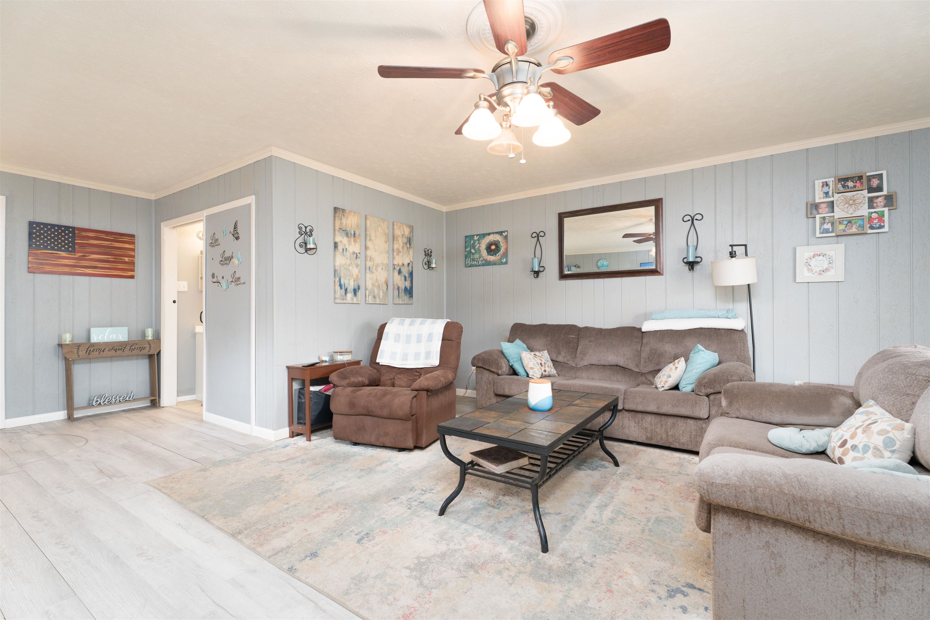 3812 Shelly Dr., Owensboro, Kentucky 42303, 3 Bedrooms Bedrooms, ,2 BathroomsBathrooms,Single Family Residence,For Sale,Shelly Dr.,92531