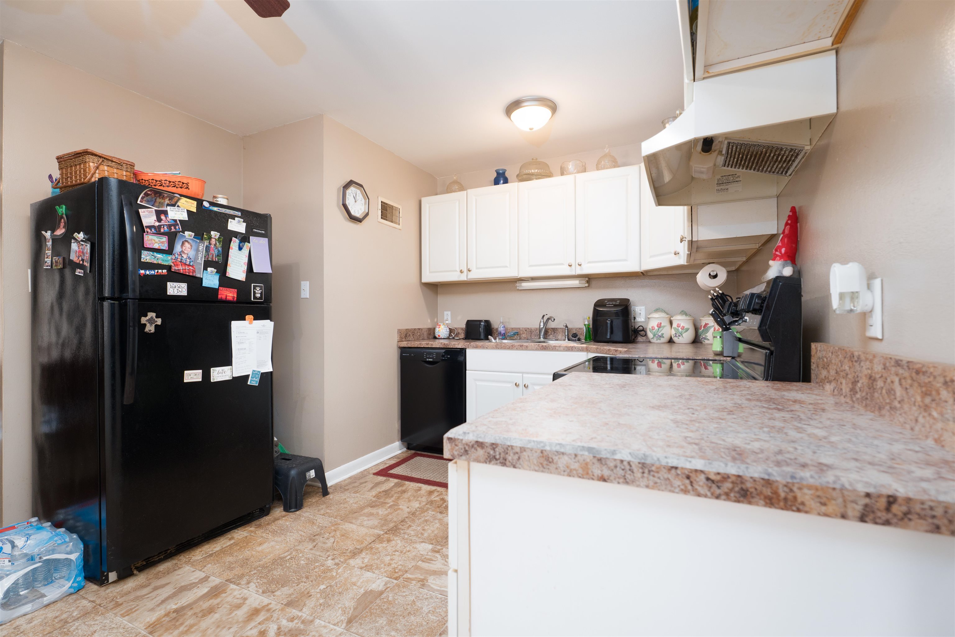 3812 Shelly Dr., Owensboro, Kentucky 42303, 3 Bedrooms Bedrooms, ,2 BathroomsBathrooms,Single Family Residence,For Sale,Shelly Dr.,92531
