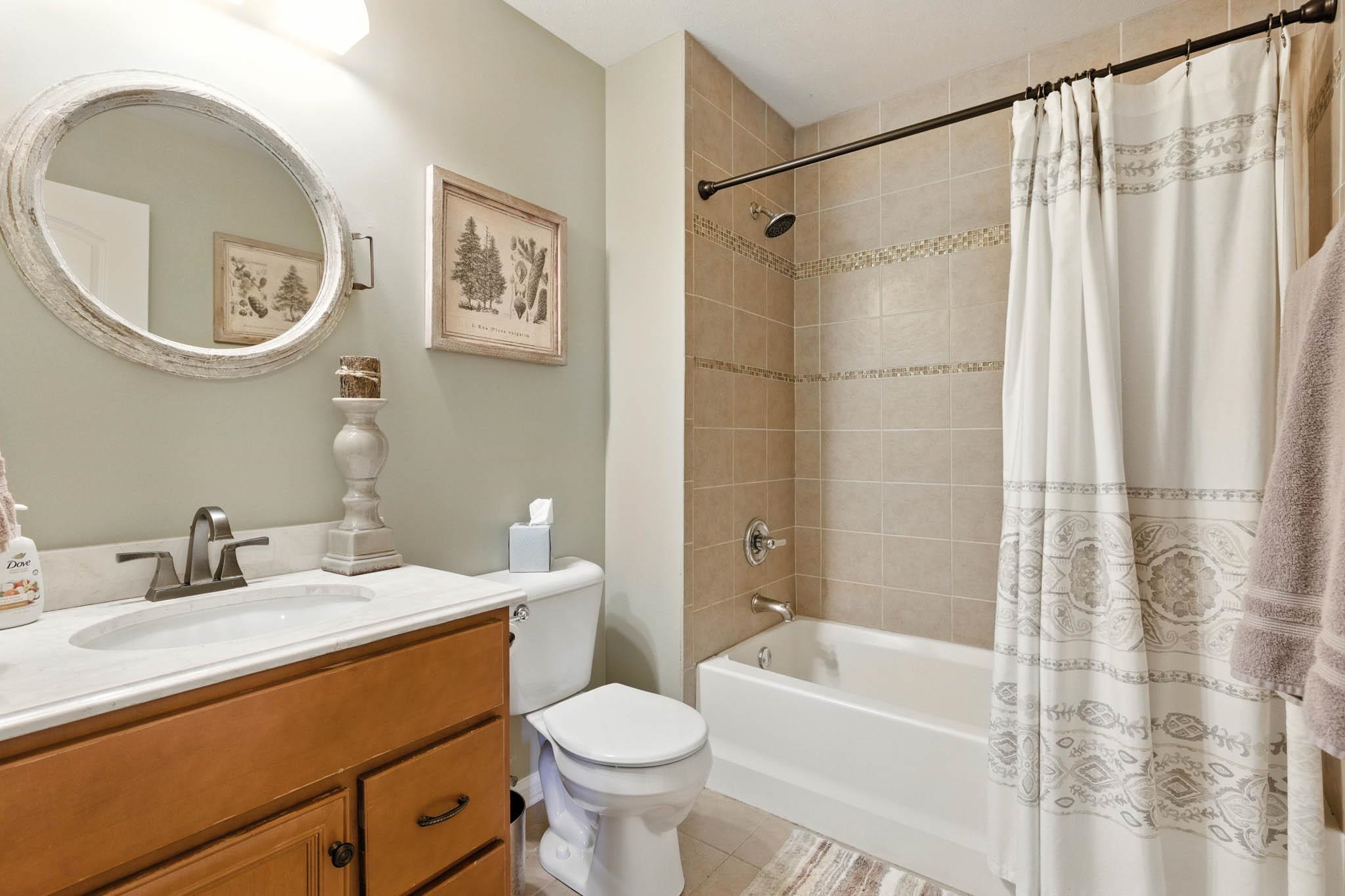 5312 Summercrest, Owensboro, Kentucky 42301, 4 Bedrooms Bedrooms, ,2 BathroomsBathrooms,Single Family Residence,For Sale,Summercrest,92535