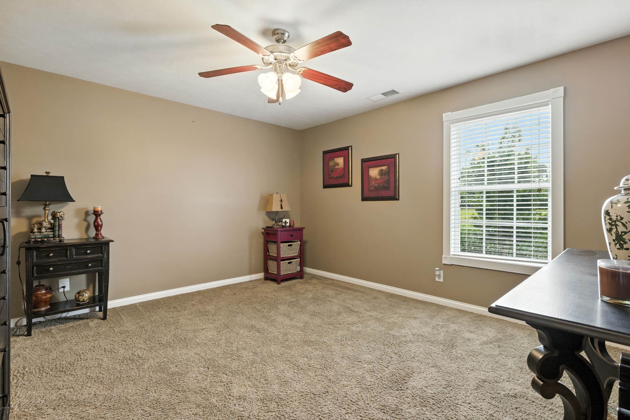 5312 Summercrest, Owensboro, Kentucky 42301, 4 Bedrooms Bedrooms, ,2 BathroomsBathrooms,Single Family Residence,For Sale,Summercrest,92535
