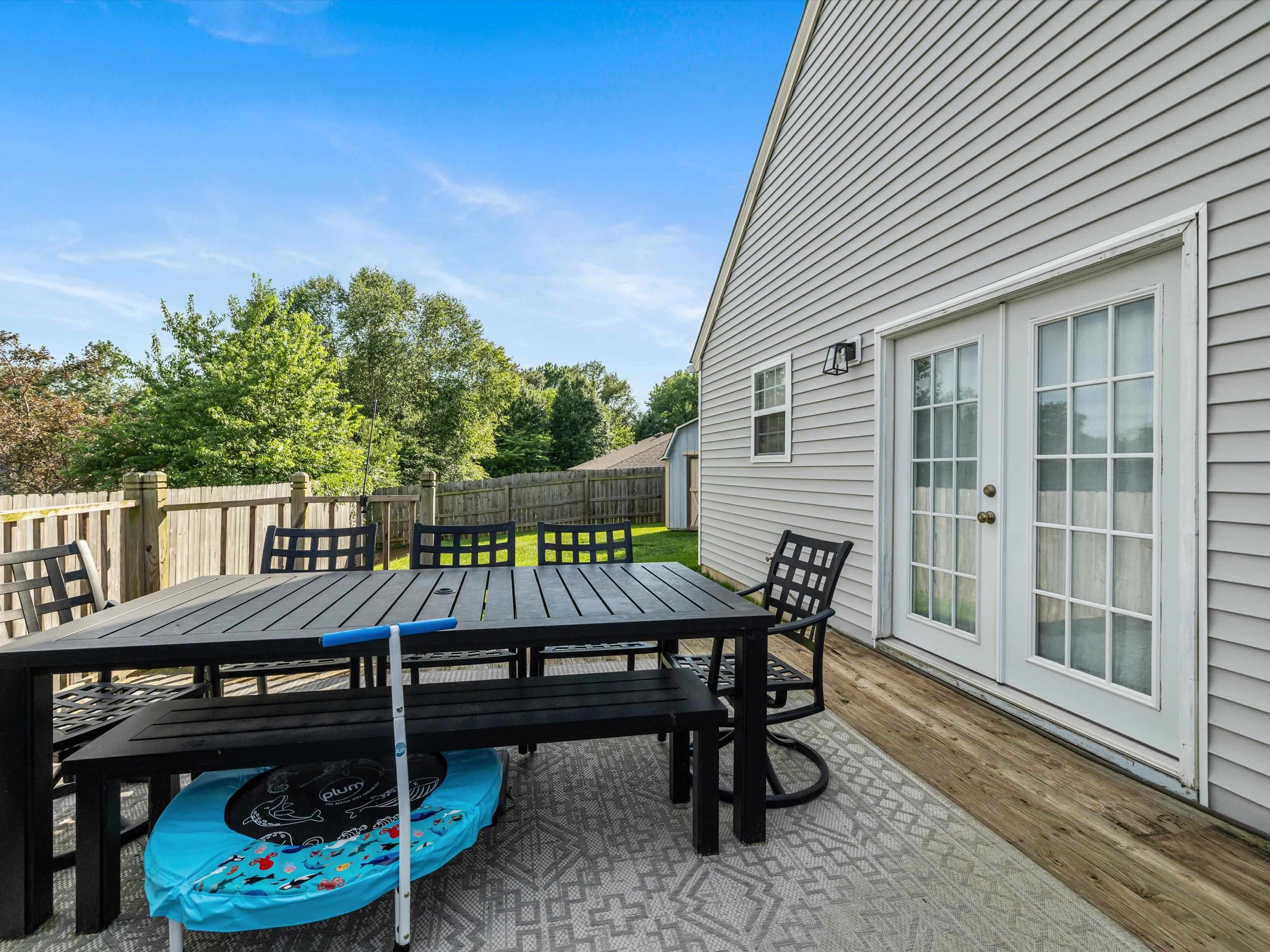 2633 Wisteria Gardens, Owensboro, Kentucky 42303, 2 Bedrooms Bedrooms, ,1 BathroomBathrooms,Single Family Residence,For Sale,Wisteria Gardens,92539