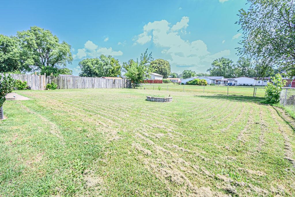 355 Robin Circle, Lewisport, Kentucky 42351, 3 Bedrooms Bedrooms, ,1 BathroomBathrooms,Single Family Residence,For Sale,Robin Circle,92540
