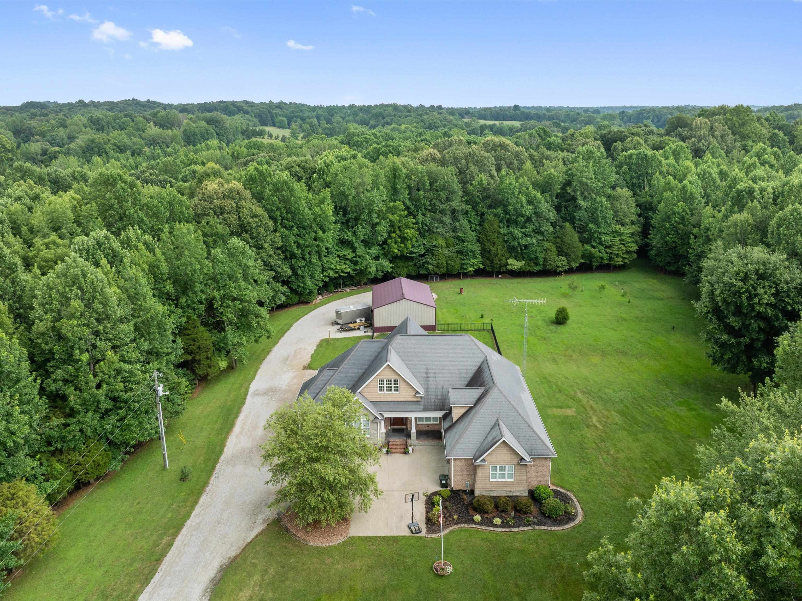 12165 US HWY 231 N, Utica, Kentucky 42376, 4 Bedrooms Bedrooms, ,3 BathroomsBathrooms,Single Family Residence,For Sale,US HWY 231 N,92541
