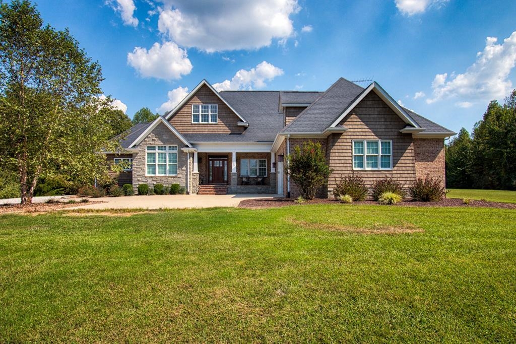 12165 US HWY 231 N, Utica, Kentucky 42376, 4 Bedrooms Bedrooms, ,3 BathroomsBathrooms,Single Family Residence,For Sale,US HWY 231 N,92541