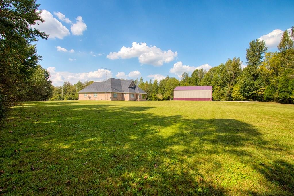 12165 US HWY 231 N, Utica, Kentucky 42376, 4 Bedrooms Bedrooms, ,3 BathroomsBathrooms,Single Family Residence,For Sale,US HWY 231 N,92541