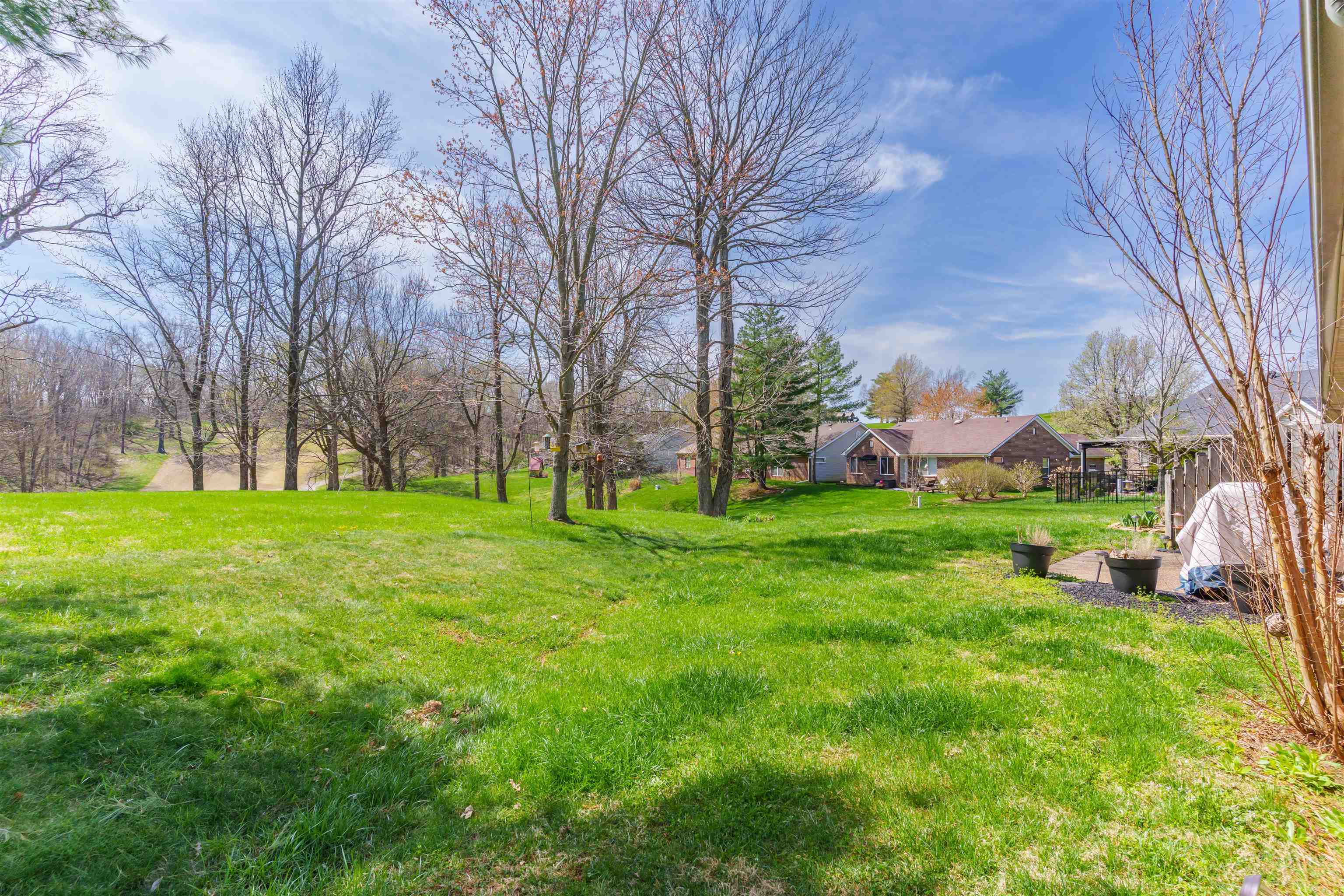 6554 Waterford Place, Owensboro, Kentucky 42303, 3 Bedrooms Bedrooms, ,2 BathroomsBathrooms,Single Family Residence,For Sale,Waterford Place,92545