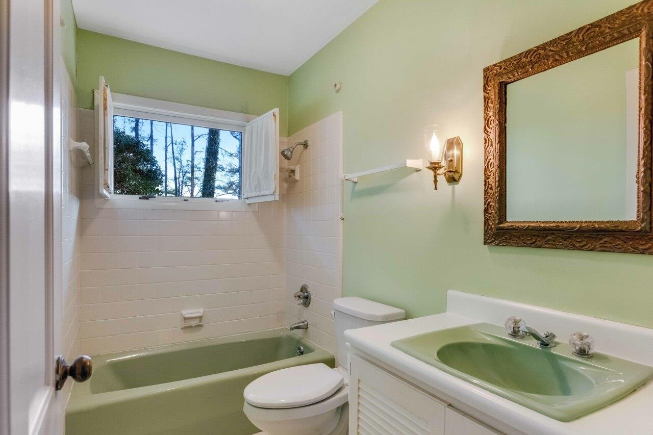 418 Cardinal Dr., Hopkinsville, Kentucky 42240, 4 Bedrooms Bedrooms, ,3 BathroomsBathrooms,Single Family Residence,For Sale,Cardinal Dr.,92546
