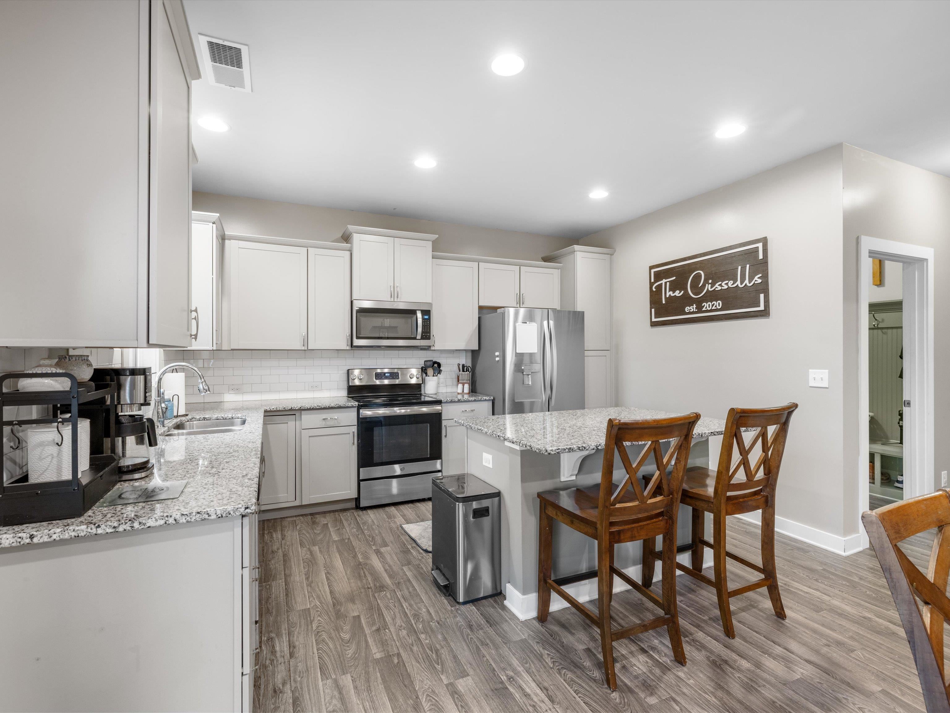 5546 Mulberry Pl, Owensboro, Kentucky 42301, 4 Bedrooms Bedrooms, ,2 BathroomsBathrooms,Single Family Residence,For Sale,Mulberry Pl,92563