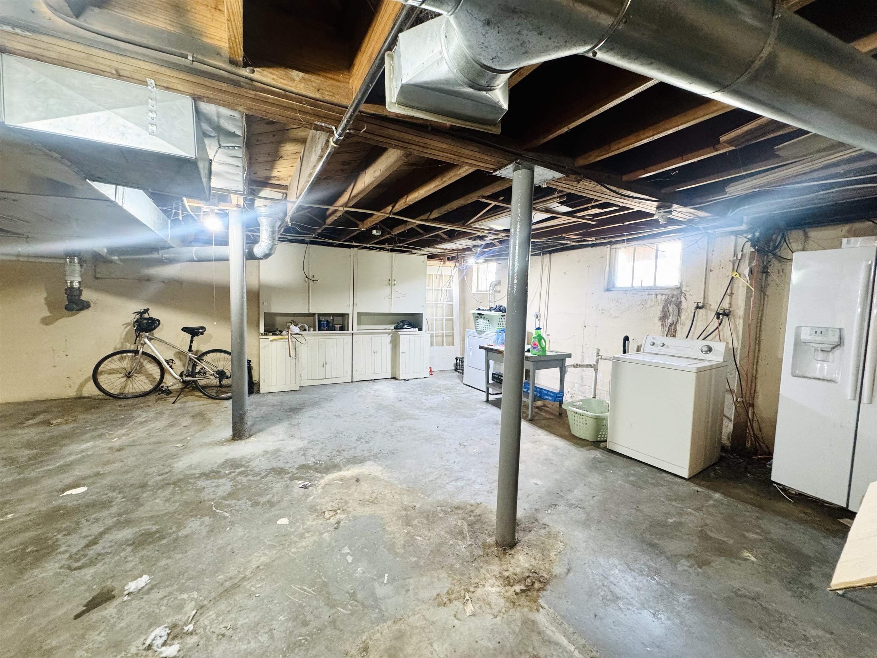 1502 Roosevelt Road, Owensboro, Kentucky 42301, 2 Bedrooms Bedrooms, ,1 BathroomBathrooms,Single Family Residence,For Sale,Roosevelt Road,92566