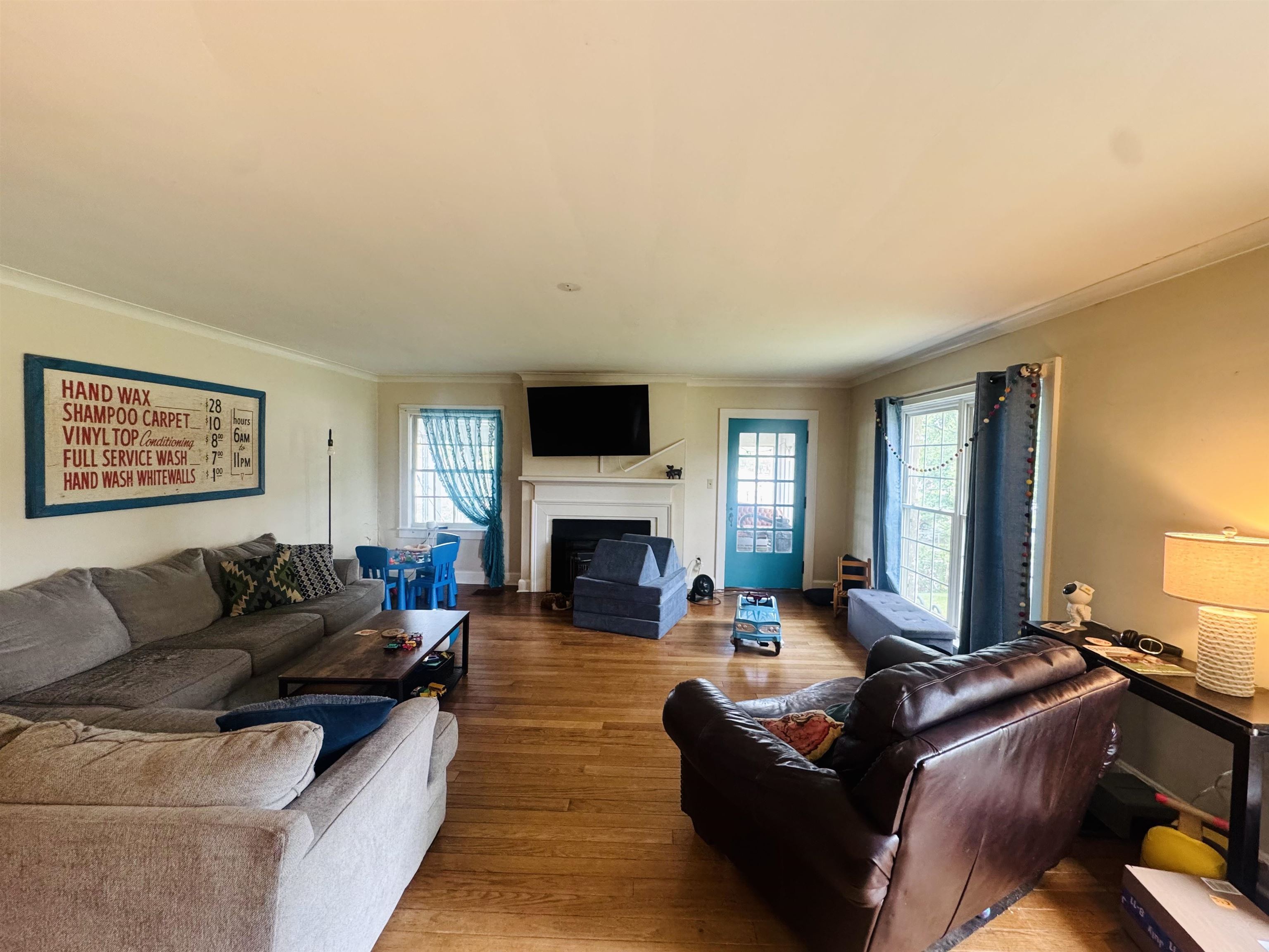 1502 Roosevelt Road, Owensboro, Kentucky 42301, 2 Bedrooms Bedrooms, ,1 BathroomBathrooms,Single Family Residence,For Sale,Roosevelt Road,92566