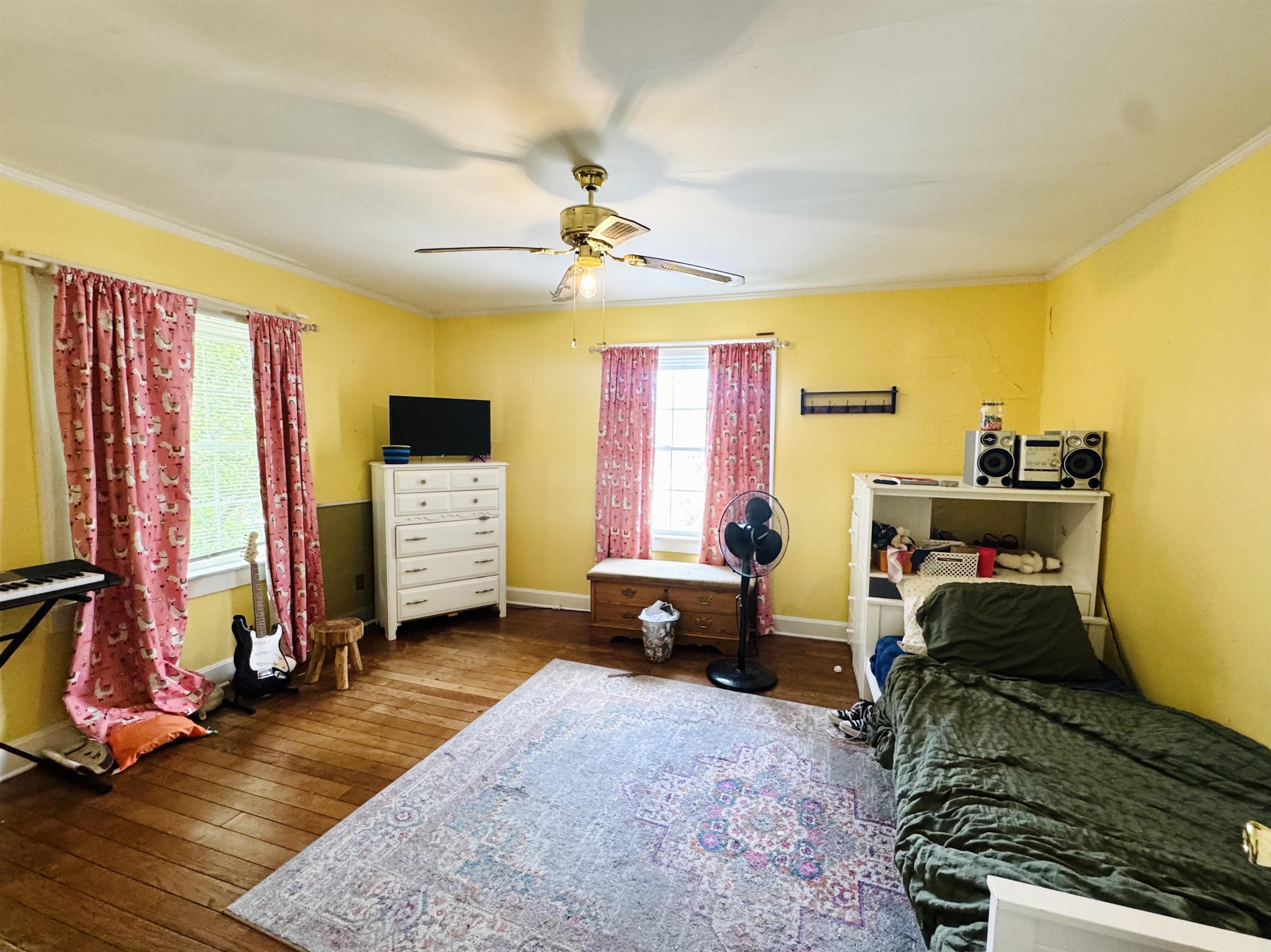 1502 Roosevelt Road, Owensboro, Kentucky 42301, 2 Bedrooms Bedrooms, ,1 BathroomBathrooms,Single Family Residence,For Sale,Roosevelt Road,92566