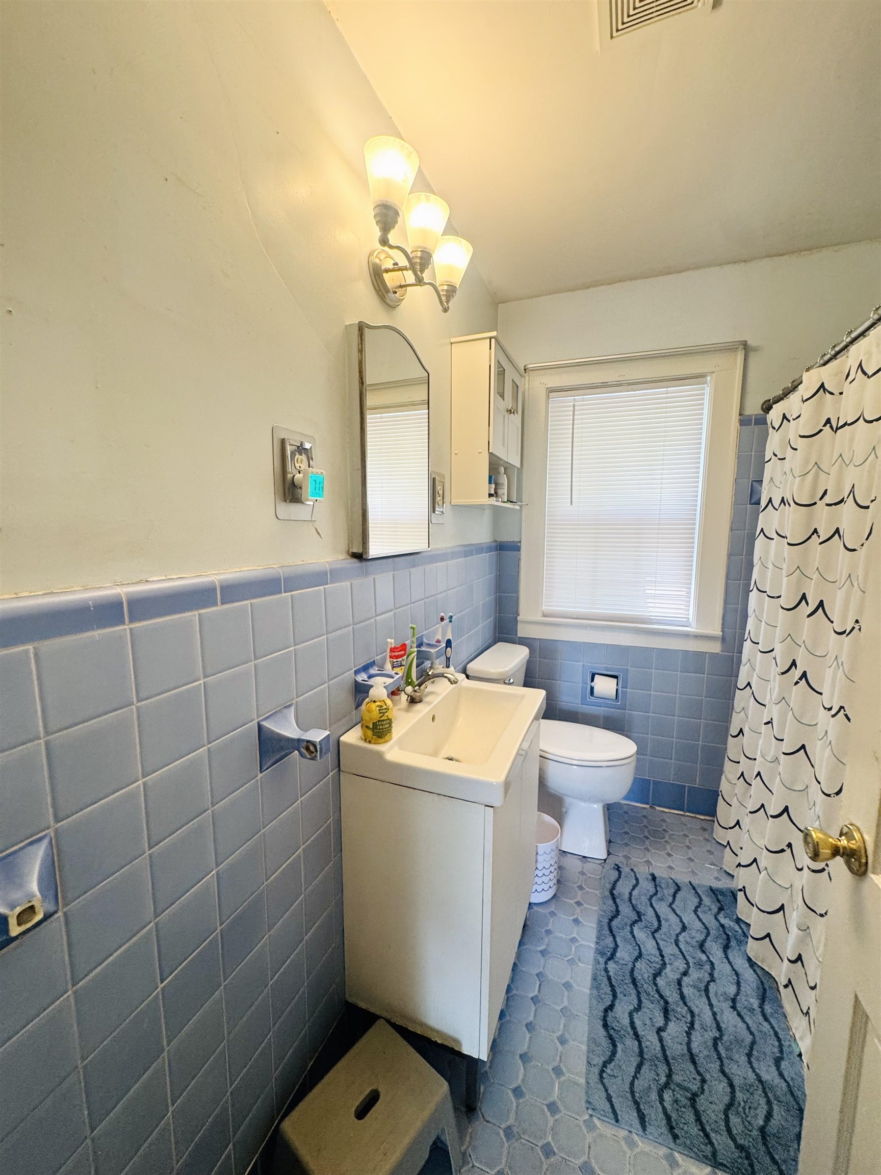 1502 Roosevelt Road, Owensboro, Kentucky 42301, 2 Bedrooms Bedrooms, ,1 BathroomBathrooms,Single Family Residence,For Sale,Roosevelt Road,92566