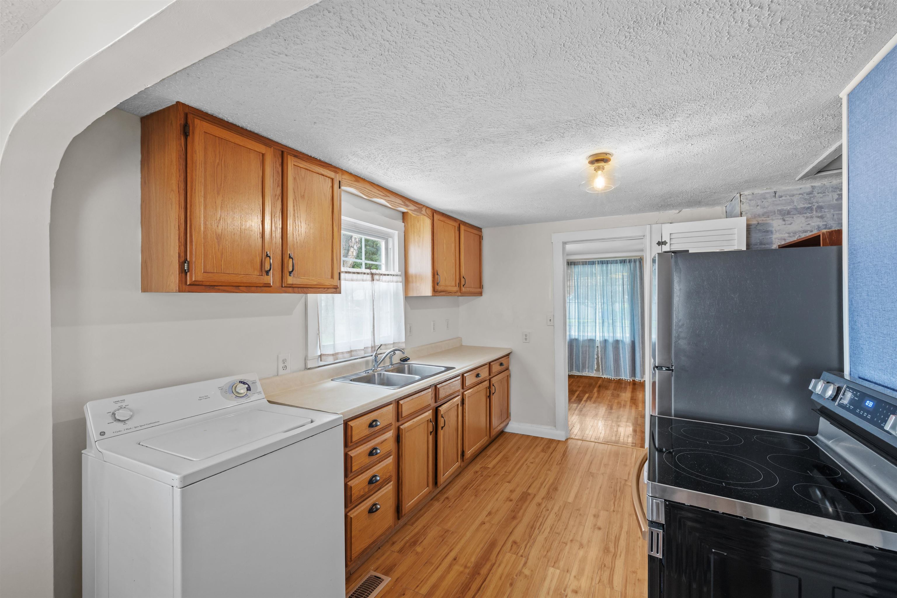2600 Cloverdale Drive, Owensboro, Kentucky 42303, 3 Bedrooms Bedrooms, ,1 BathroomBathrooms,Single Family Residence,For Sale,Cloverdale Drive,92571