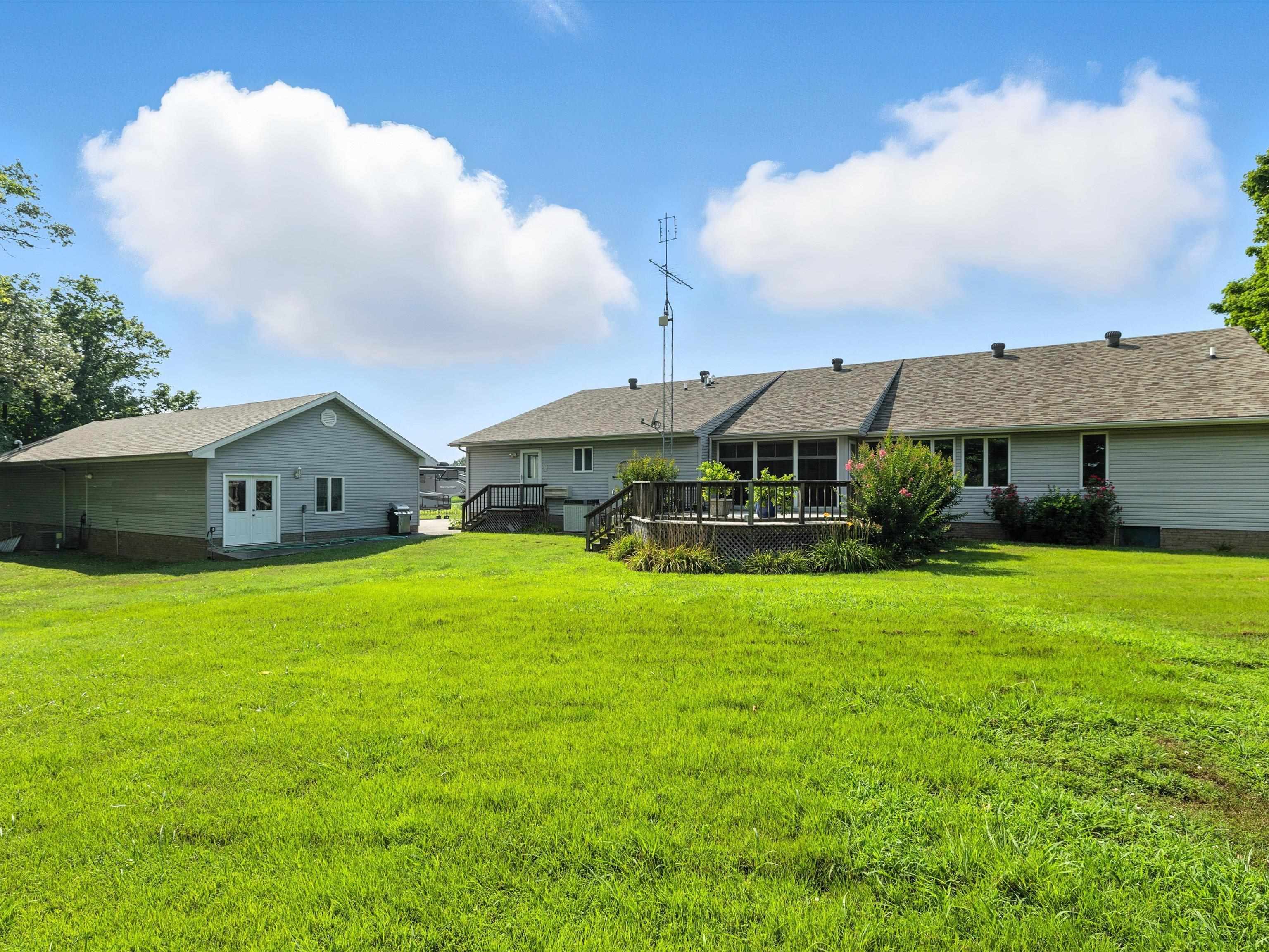 483 Livermore Road, Hartford, Kentucky 42347, 3 Bedrooms Bedrooms, ,2 BathroomsBathrooms,Single Family Residence,For Sale,Livermore Road,92572