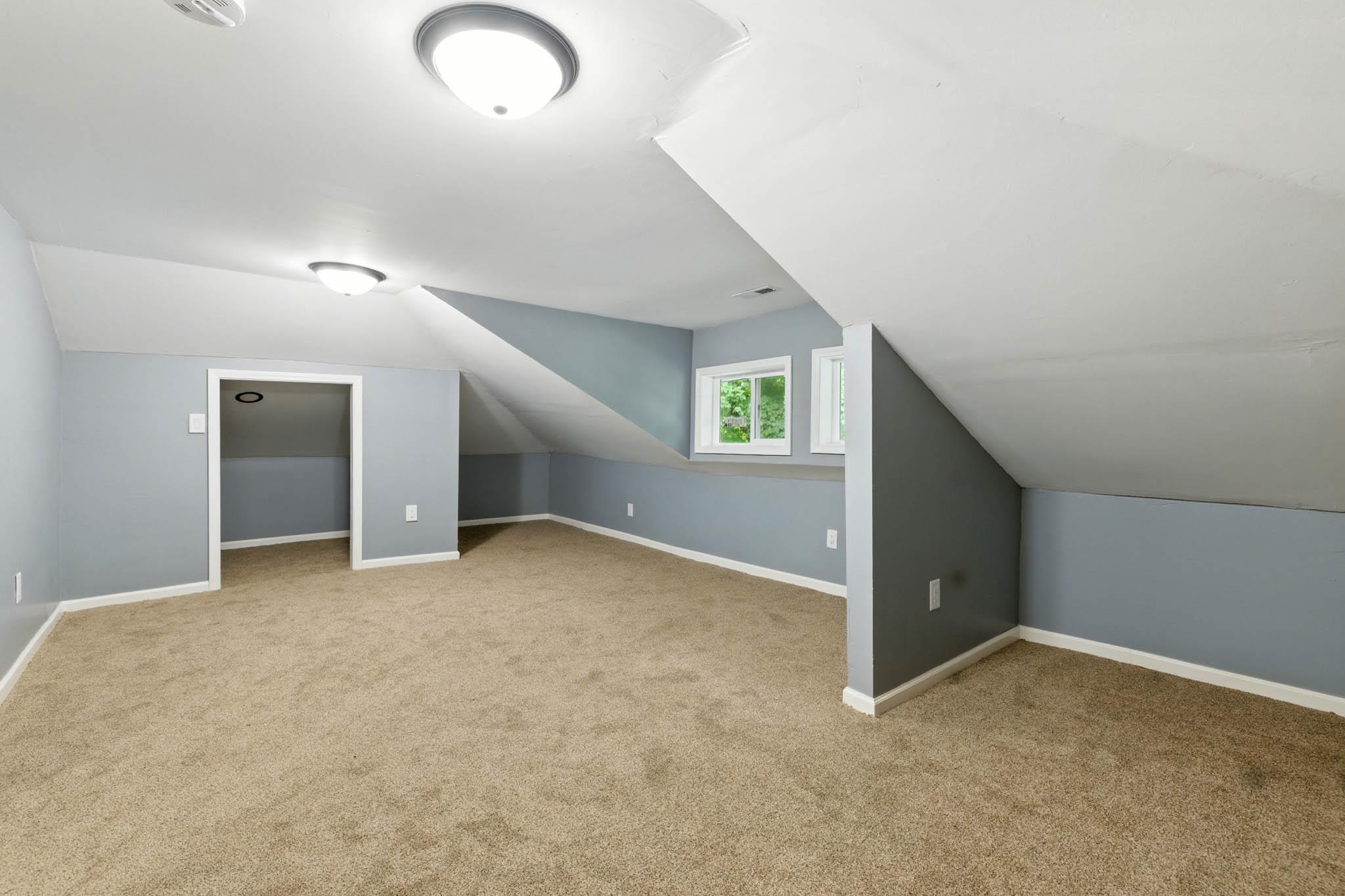 1714 Leitchfield Road, Owensboro, Kentucky 42303, 4 Bedrooms Bedrooms, ,2 BathroomsBathrooms,Single Family Residence,For Sale,Leitchfield Road,92576