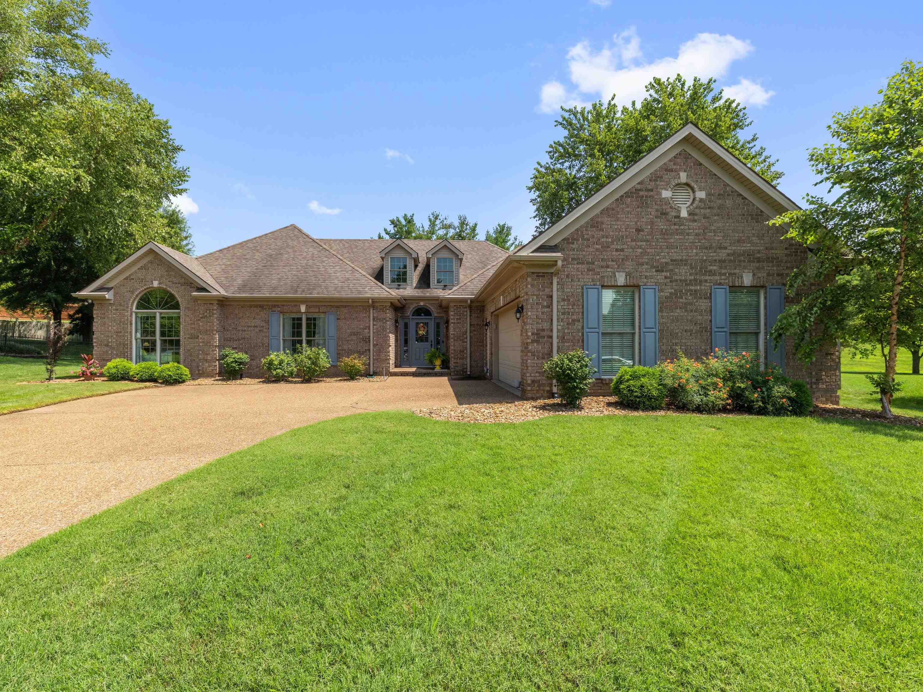 4124 Foxtail Place, Owensboro, Kentucky 42303, 3 Bedrooms Bedrooms, ,2 BathroomsBathrooms,Single Family Residence,For Sale,Foxtail Place,92578
