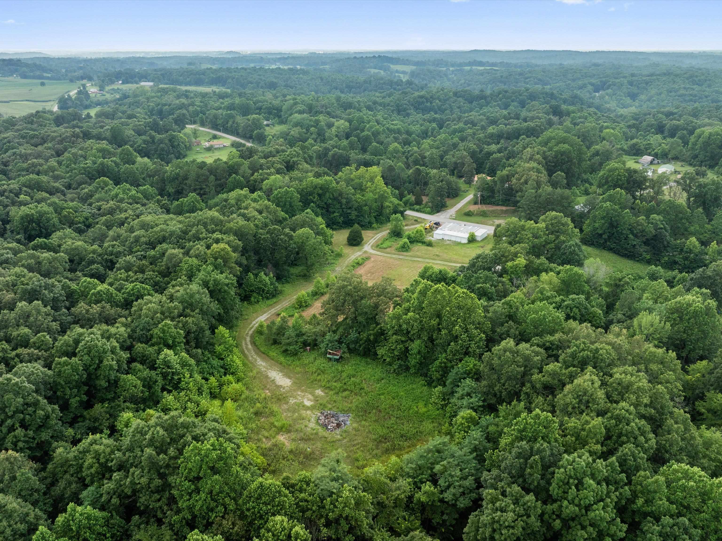 1035 State Route 144 W, Hawesville, Kentucky 42308, ,Business,For Sale,State Route 144 W,92579