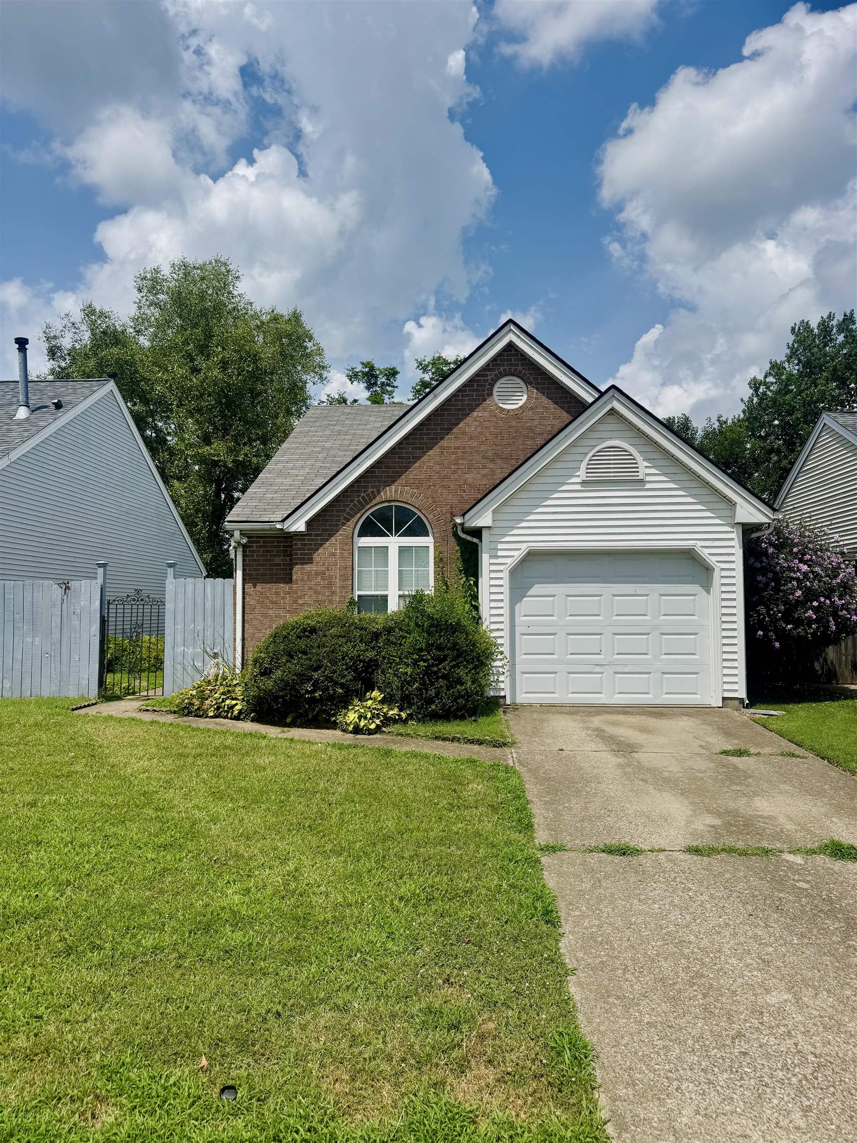 4474 Strickland Dr, Owensboro, Kentucky 42301, 2 Bedrooms Bedrooms, ,1 BathroomBathrooms,Single Family Residence,For Sale,Strickland Dr,92581