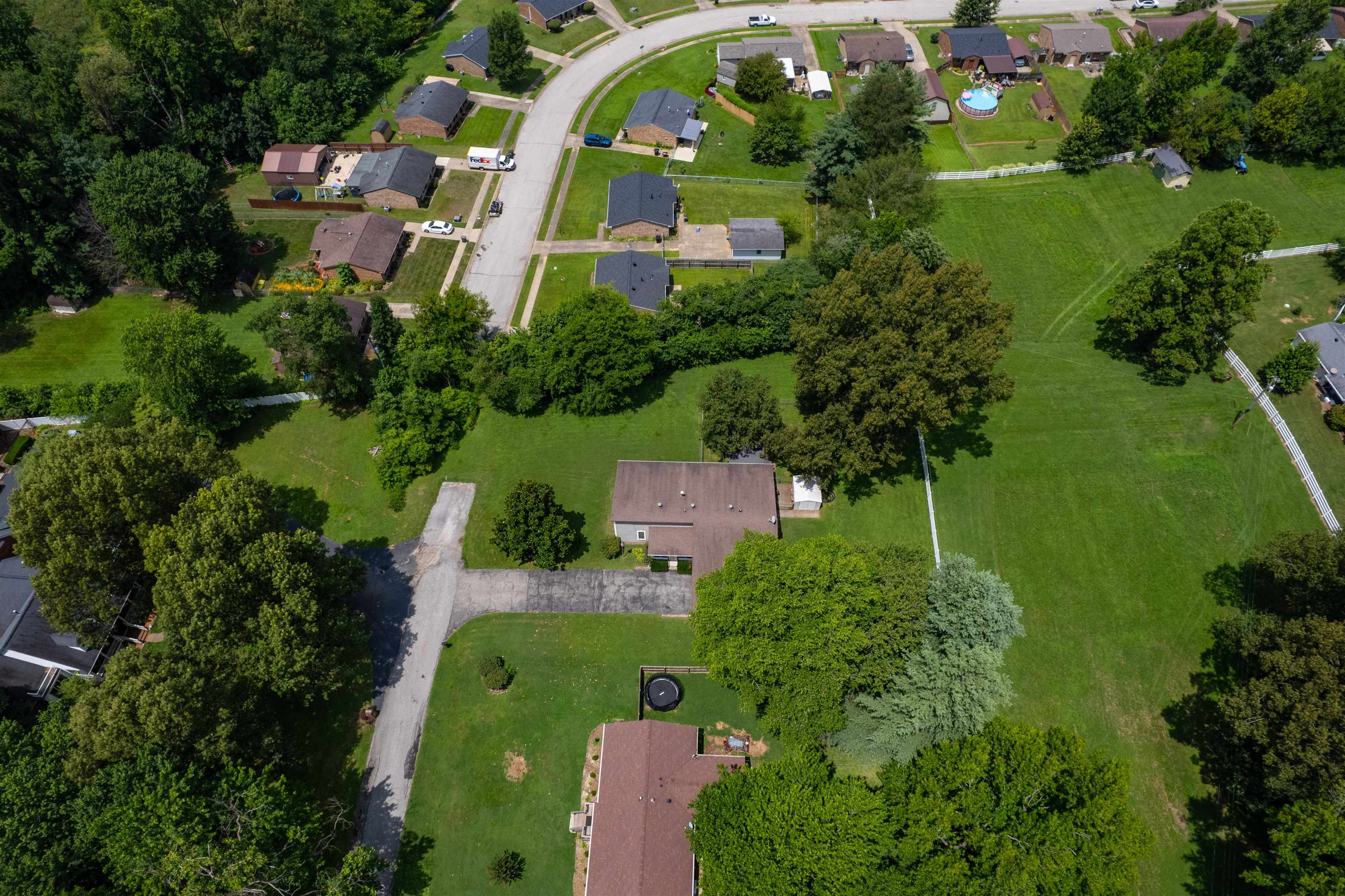 3567 Becker Dr, Owensboro, Kentucky 42303, 3 Bedrooms Bedrooms, ,2 BathroomsBathrooms,Single Family Residence,For Sale,Becker Dr,92586