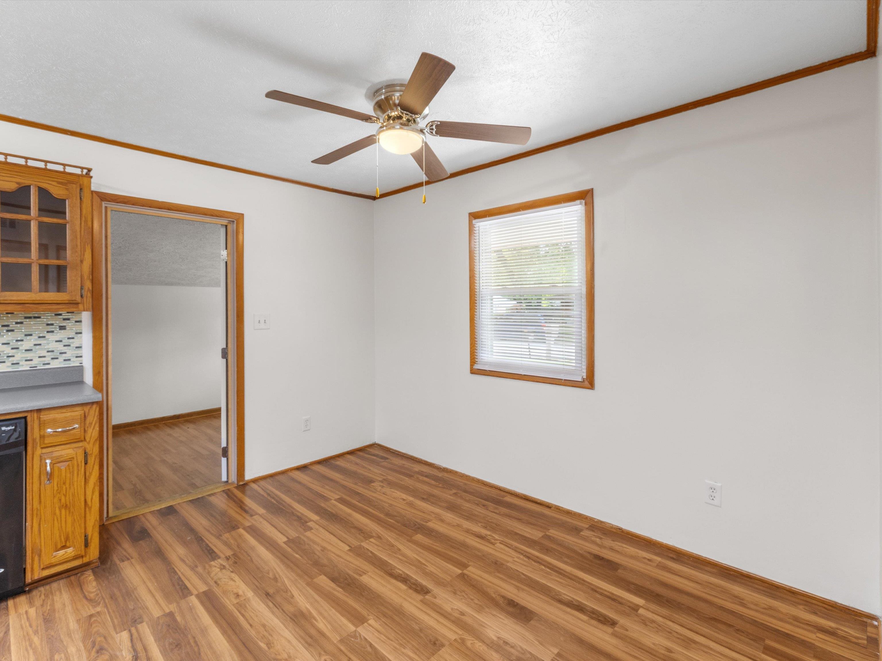 2921 Yosemite Dr, Owensboro, Kentucky 42301, 3 Bedrooms Bedrooms, ,1 BathroomBathrooms,Single Family Residence,For Sale,Yosemite Dr,92593