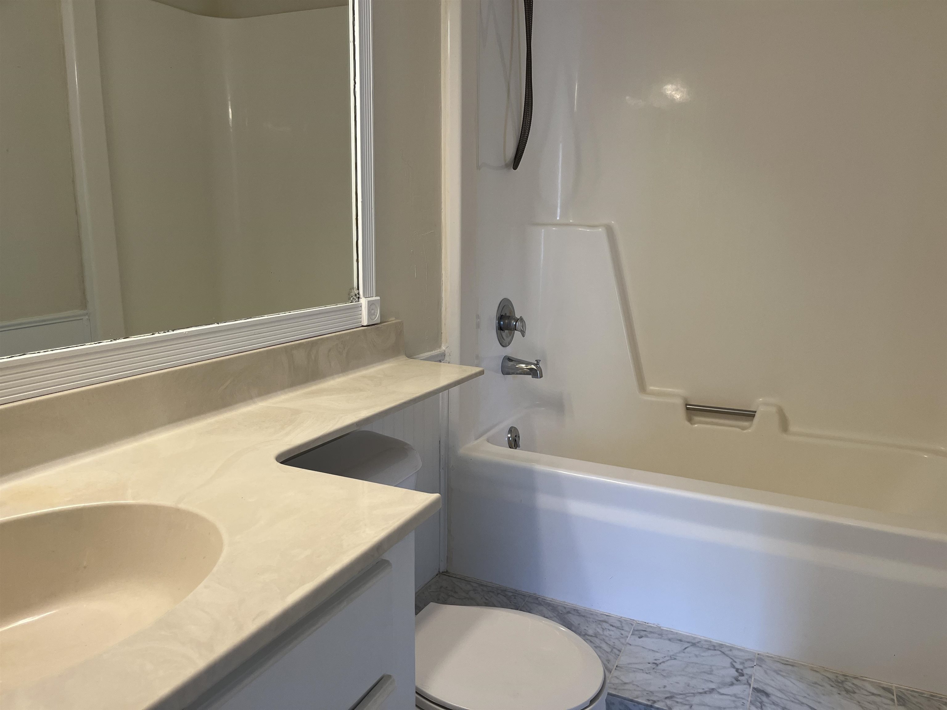 4313 Loft Cove, Owensboro, Kentucky 42303, 2 Bedrooms Bedrooms, ,1 BathroomBathrooms,Townhouse,For Sale,Loft Cove,92595