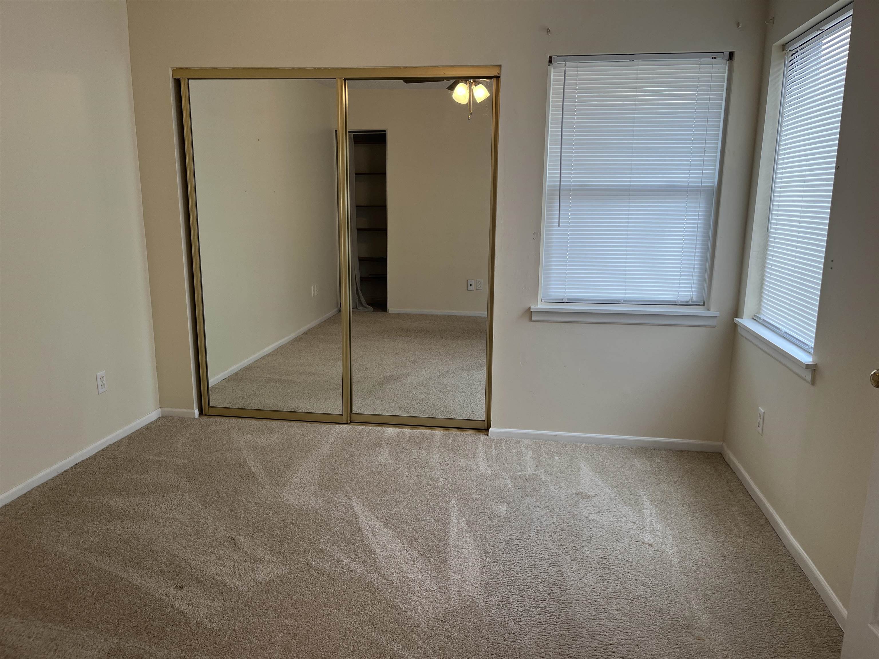 4313 Loft Cove, Owensboro, Kentucky 42303, 2 Bedrooms Bedrooms, ,1 BathroomBathrooms,Townhouse,For Sale,Loft Cove,92595
