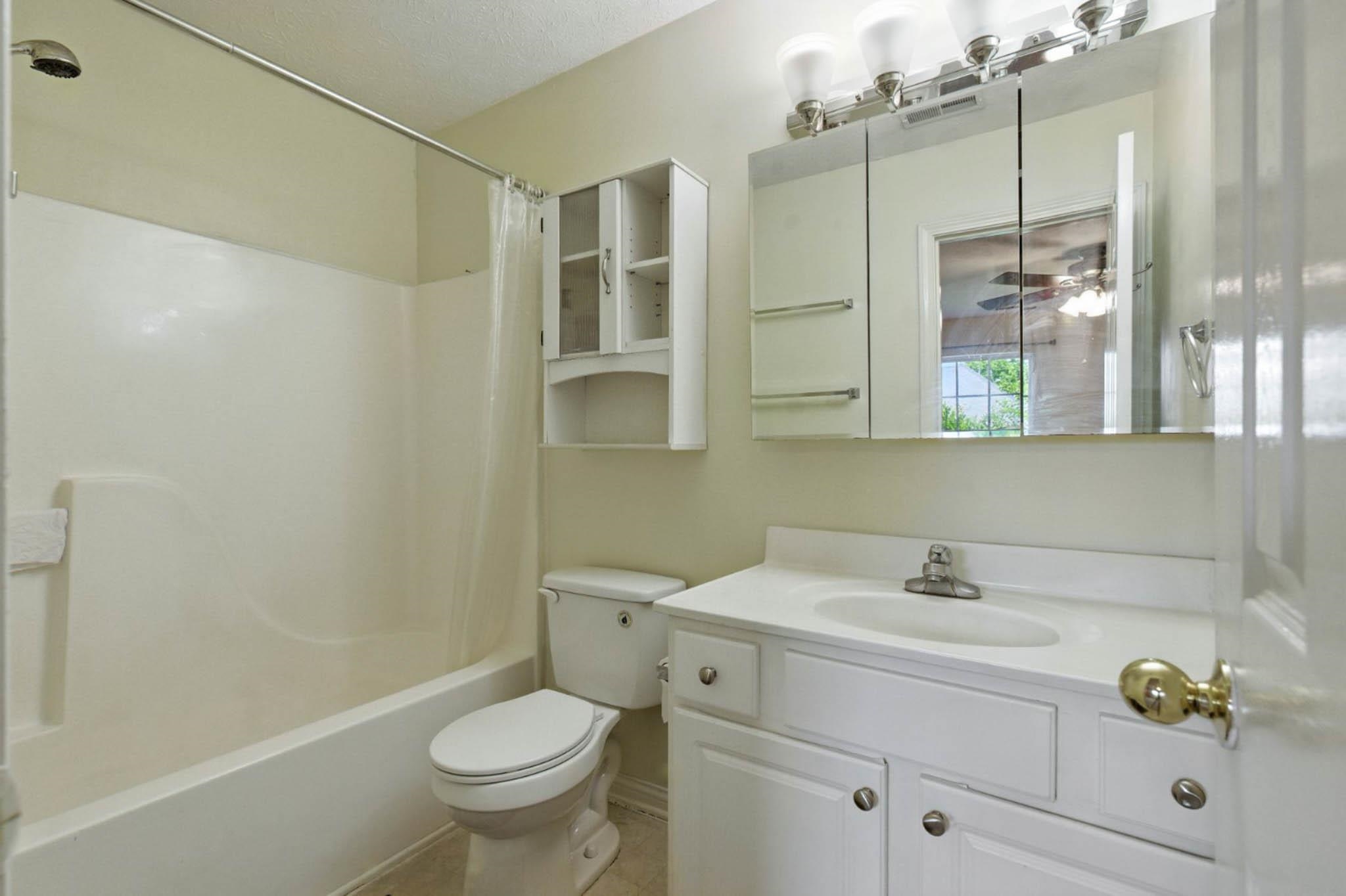 3624 LEGACY RUN, Owensboro, Kentucky 42301, 3 Bedrooms Bedrooms, ,2 BathroomsBathrooms,Single Family Residence,For Sale,LEGACY RUN,92596