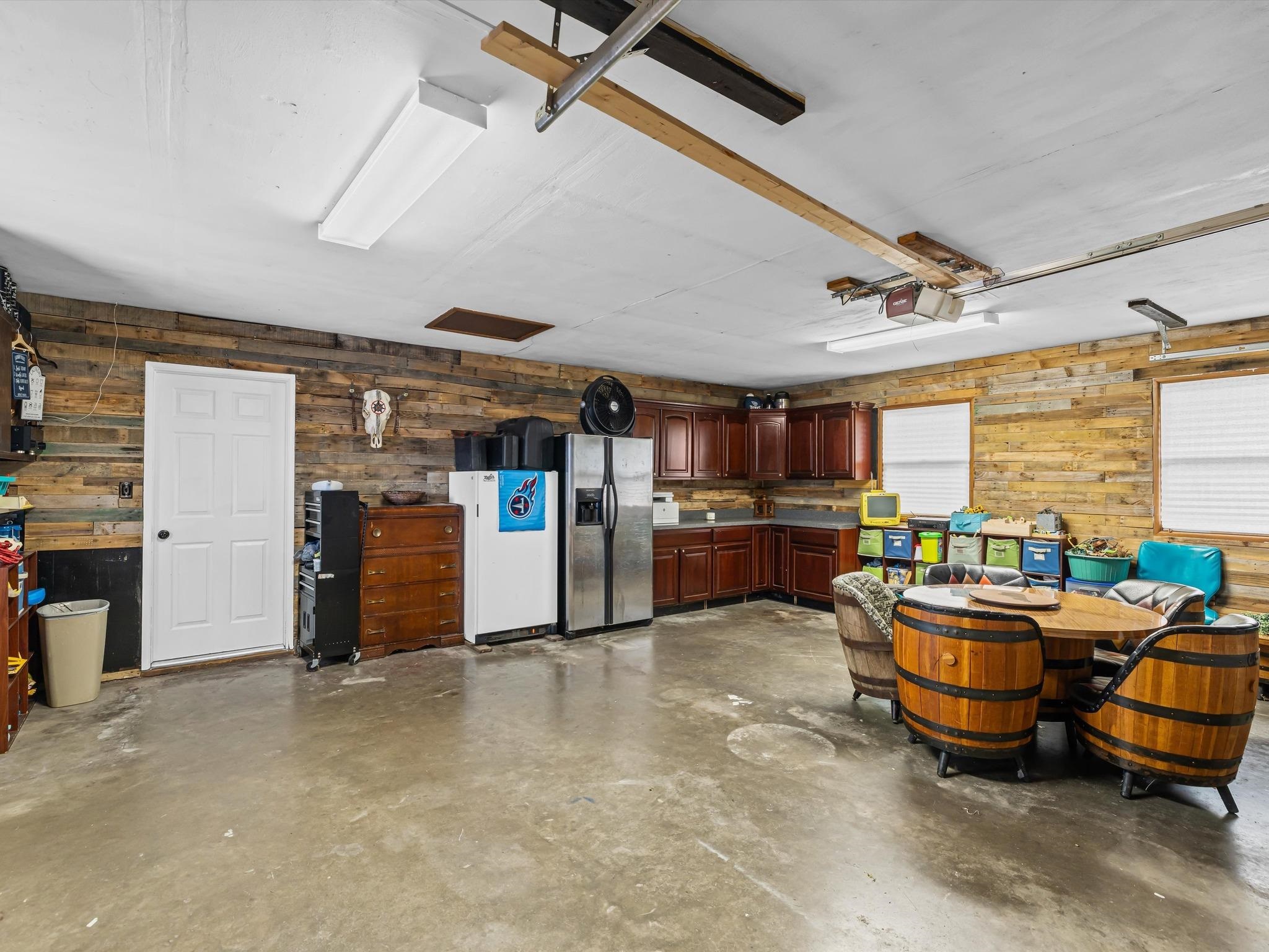 2418 Whirlaway Drive, Owensboro, Kentucky 42301, 4 Bedrooms Bedrooms, ,2 BathroomsBathrooms,Single Family Residence,For Sale,Whirlaway Drive,92597