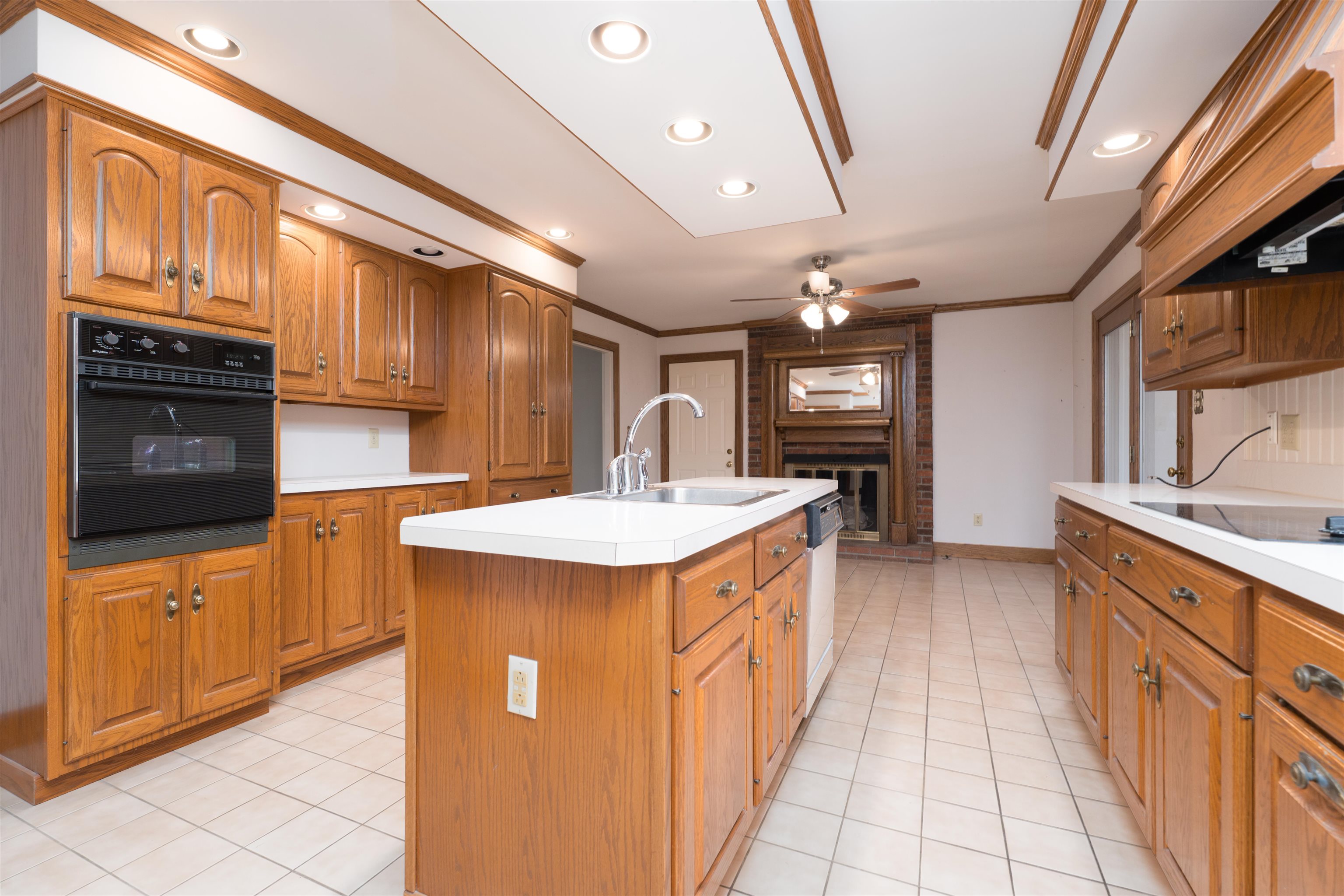 3618 S. Griffith Avenue, Owensboro, Kentucky 42301, 4 Bedrooms Bedrooms, ,2 BathroomsBathrooms,Single Family Residence,For Sale,S. Griffith Avenue,92598