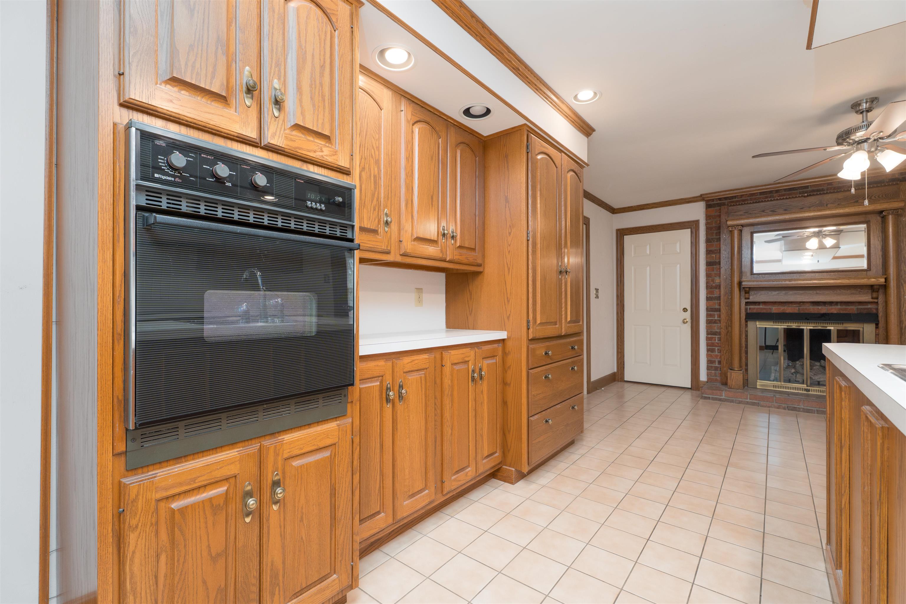 3618 S. Griffith Avenue, Owensboro, Kentucky 42301, 4 Bedrooms Bedrooms, ,2 BathroomsBathrooms,Single Family Residence,For Sale,S. Griffith Avenue,92598