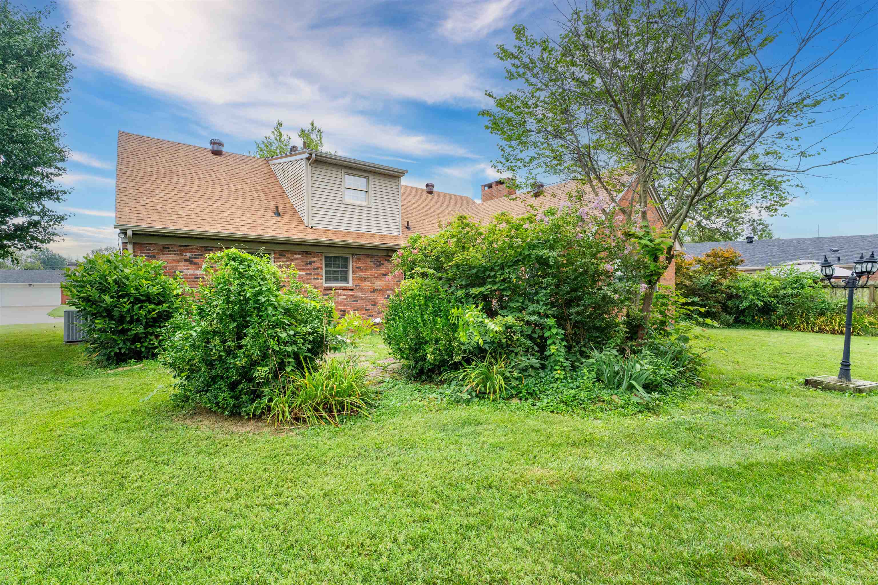 3618 S. Griffith Avenue, Owensboro, Kentucky 42301, 4 Bedrooms Bedrooms, ,2 BathroomsBathrooms,Single Family Residence,For Sale,S. Griffith Avenue,92598