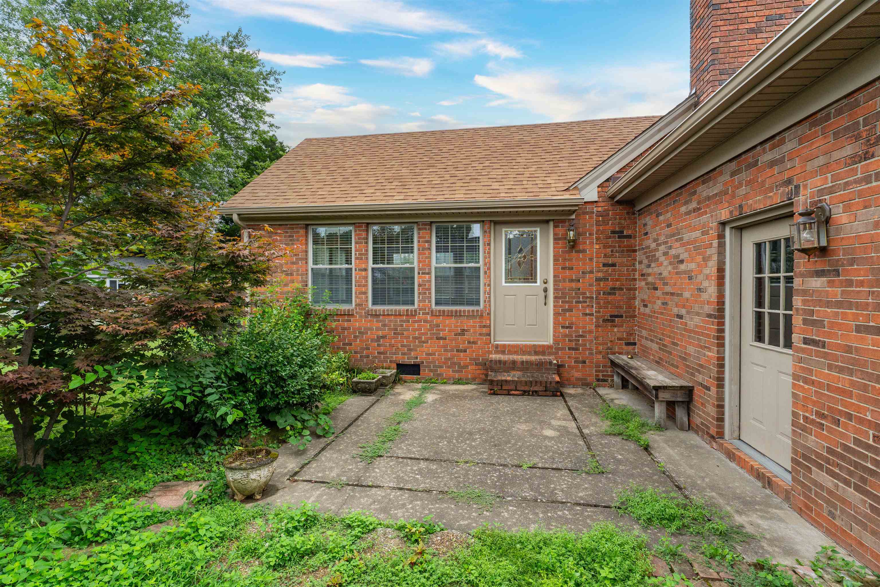 3618 S. Griffith Avenue, Owensboro, Kentucky 42301, 4 Bedrooms Bedrooms, ,2 BathroomsBathrooms,Single Family Residence,For Sale,S. Griffith Avenue,92598