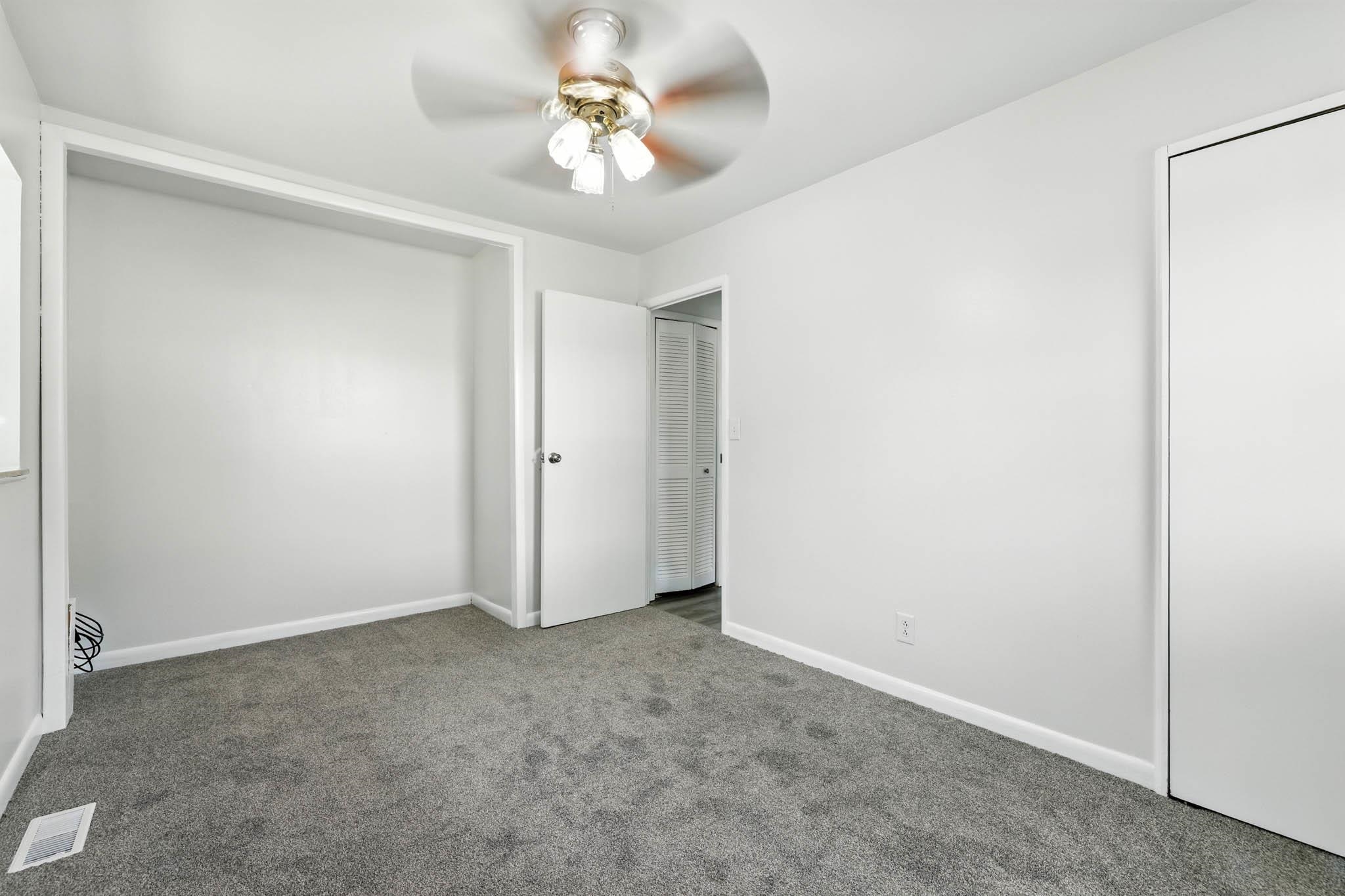 2228 Webster Ct, Owensboro, Kentucky 42301, 3 Bedrooms Bedrooms, ,1 BathroomBathrooms,Single Family Residence,For Sale,Webster Ct,92599