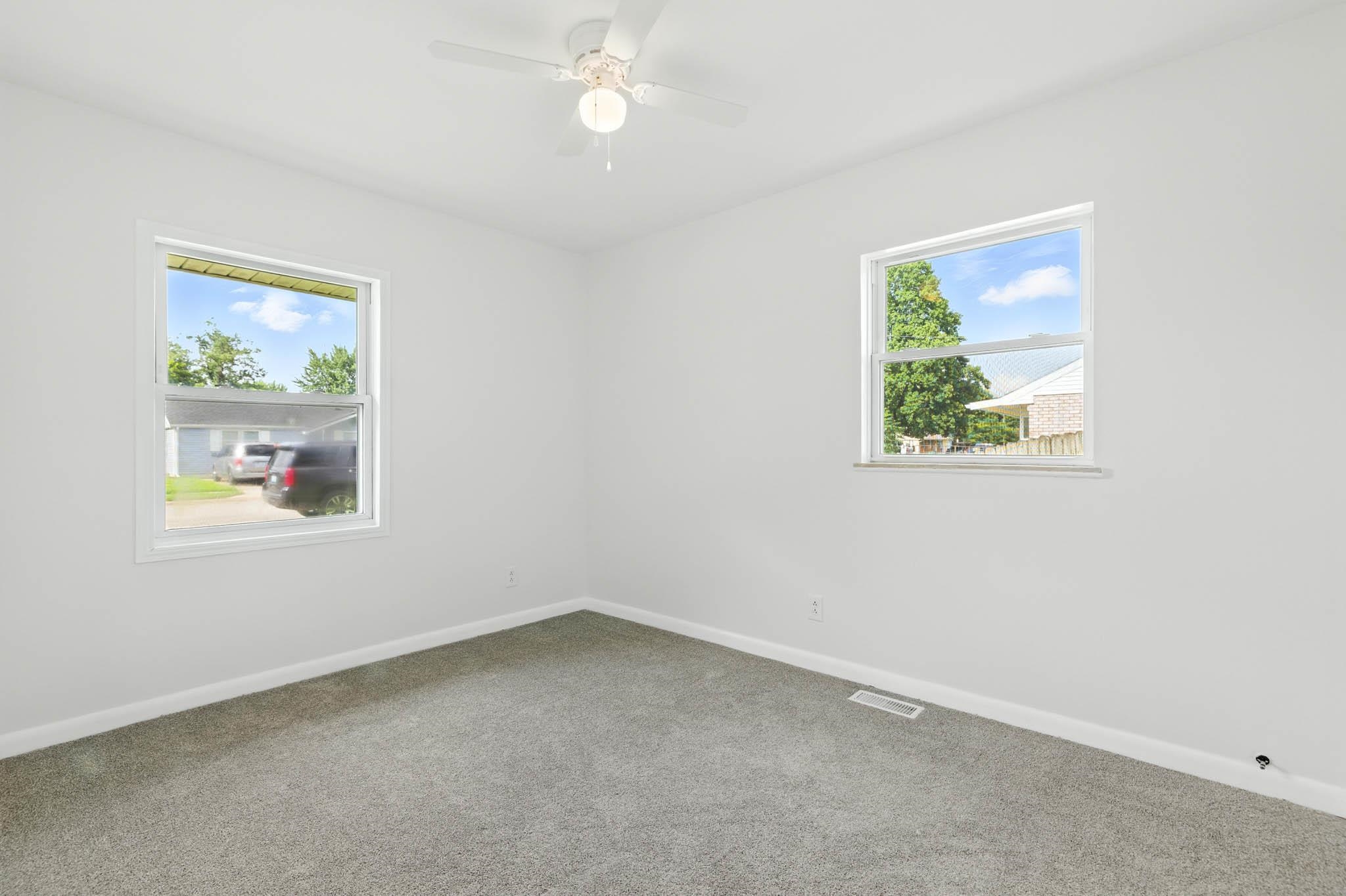 2228 Webster Ct, Owensboro, Kentucky 42301, 3 Bedrooms Bedrooms, ,1 BathroomBathrooms,Single Family Residence,For Sale,Webster Ct,92599