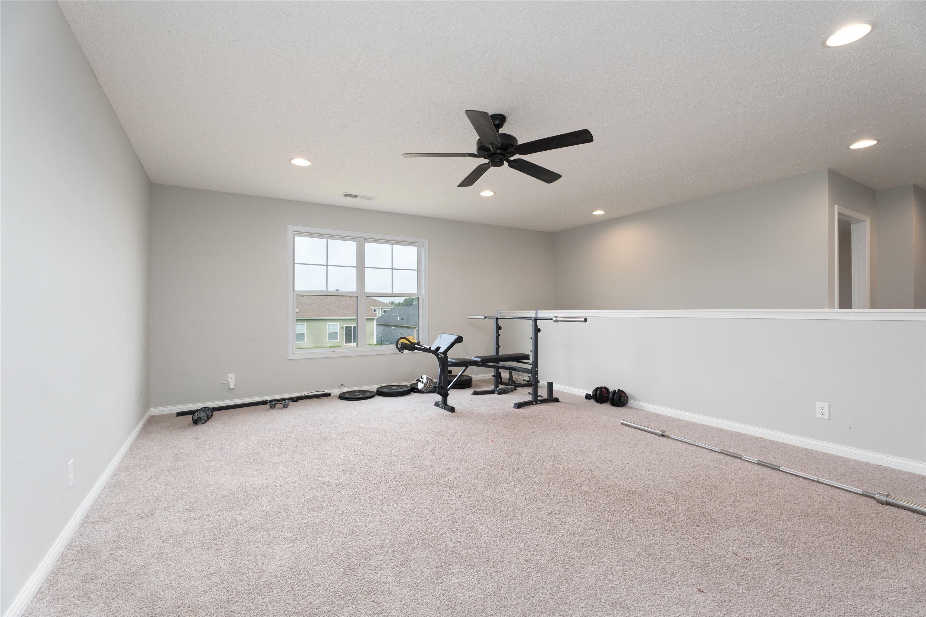 6824 Bridgeview Ct, Utica, Kentucky 42376, 4 Bedrooms Bedrooms, ,2 BathroomsBathrooms,Single Family Residence,For Sale,Bridgeview Ct,92602